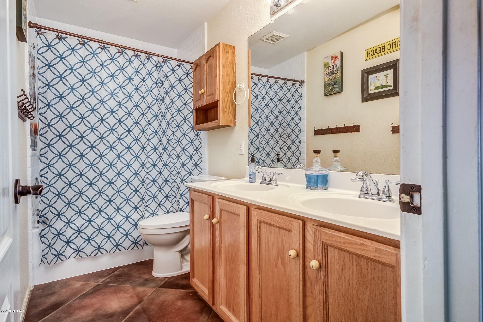 12348 N Mt Bigelow Road