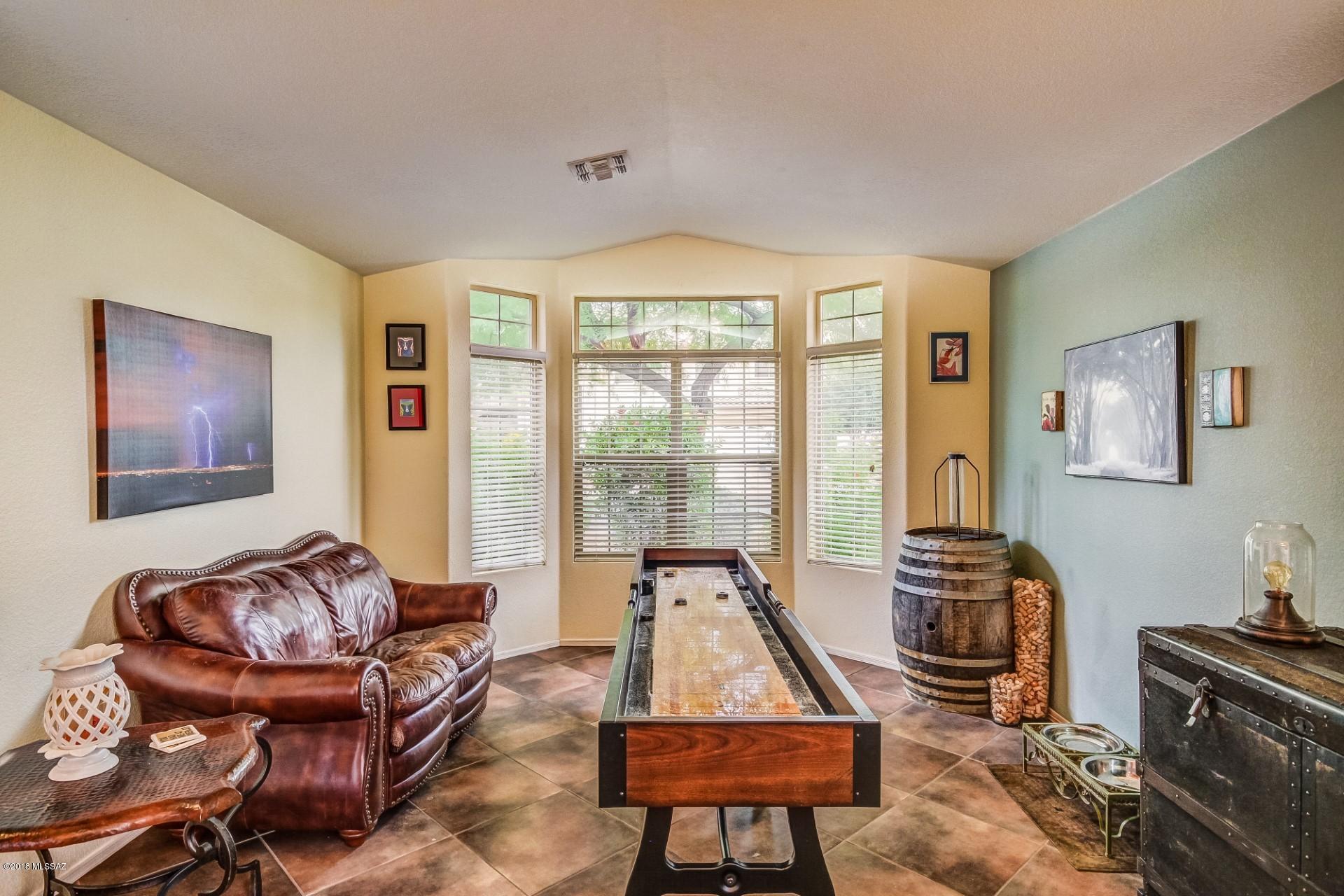 12348 N Mt Bigelow Road