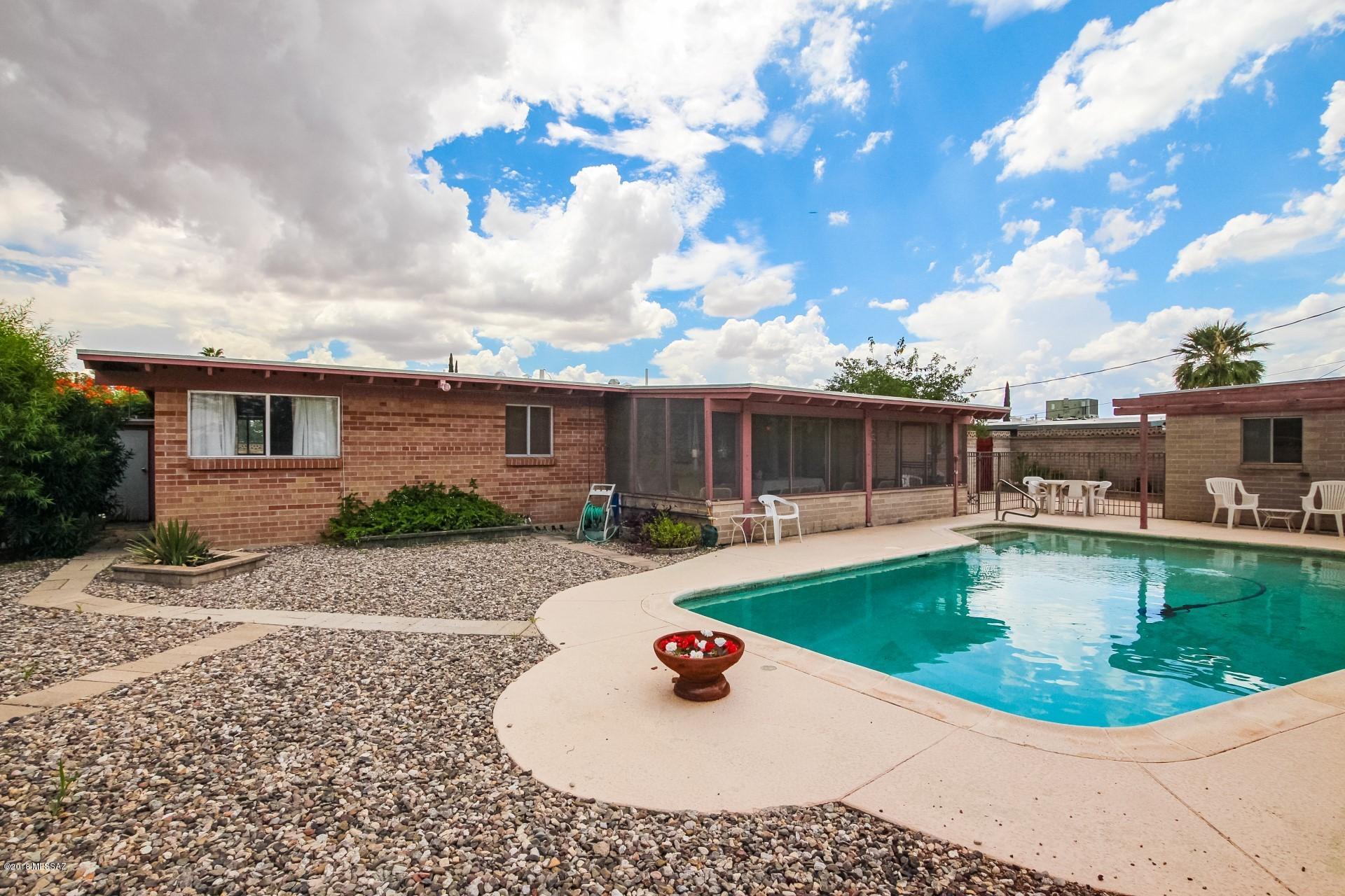 8901 E Mcclellan Street