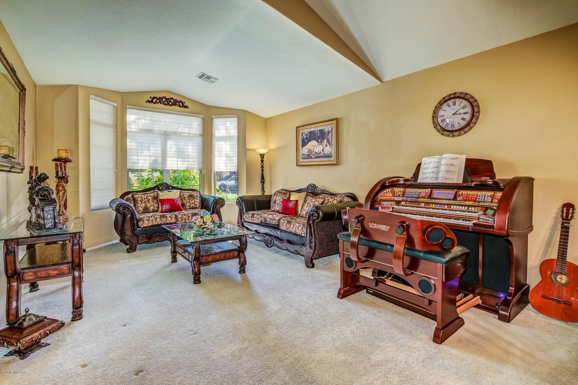 12340 N Mt Bigelow Road