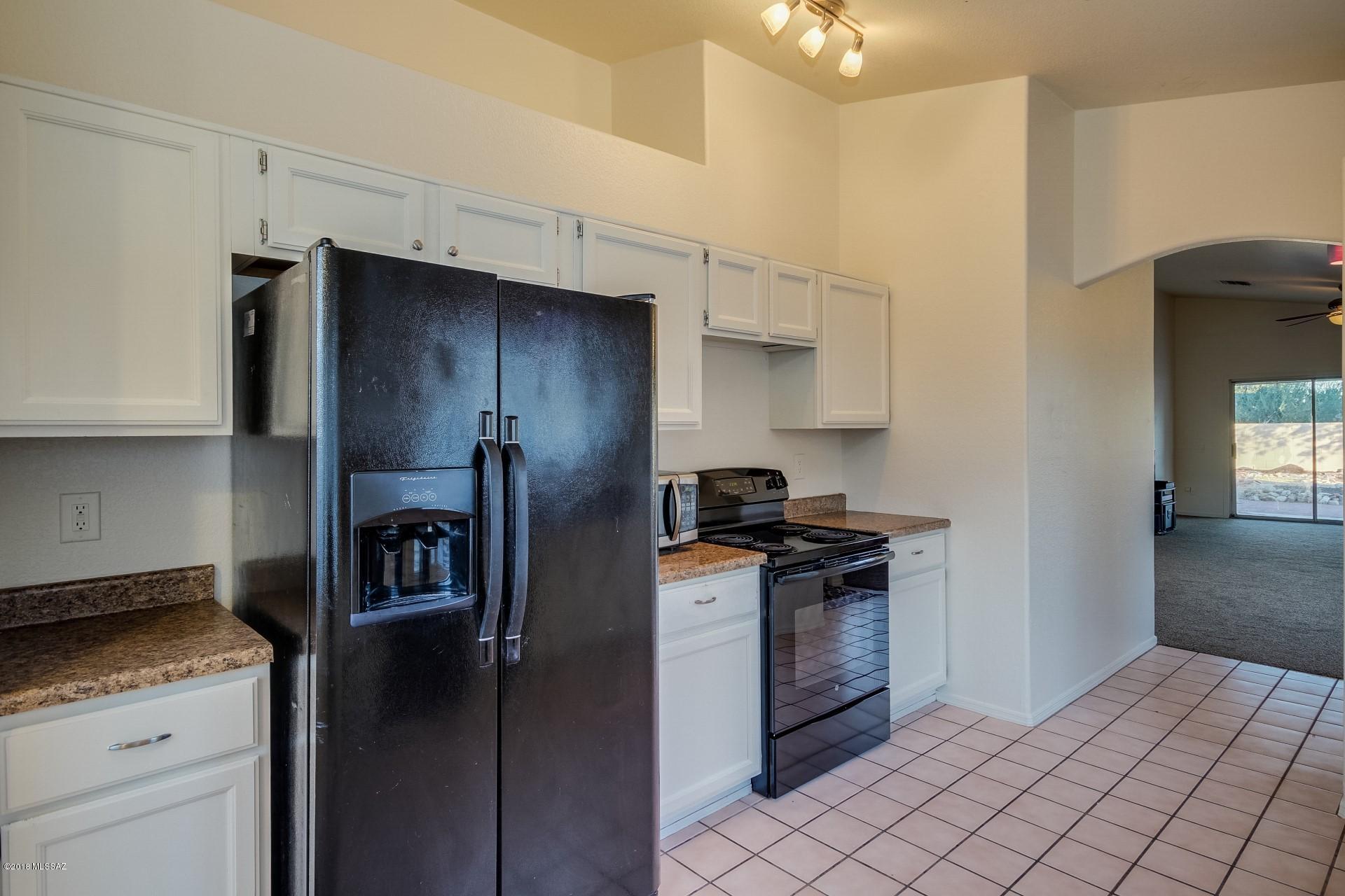 8072 N Wheatfield Drive