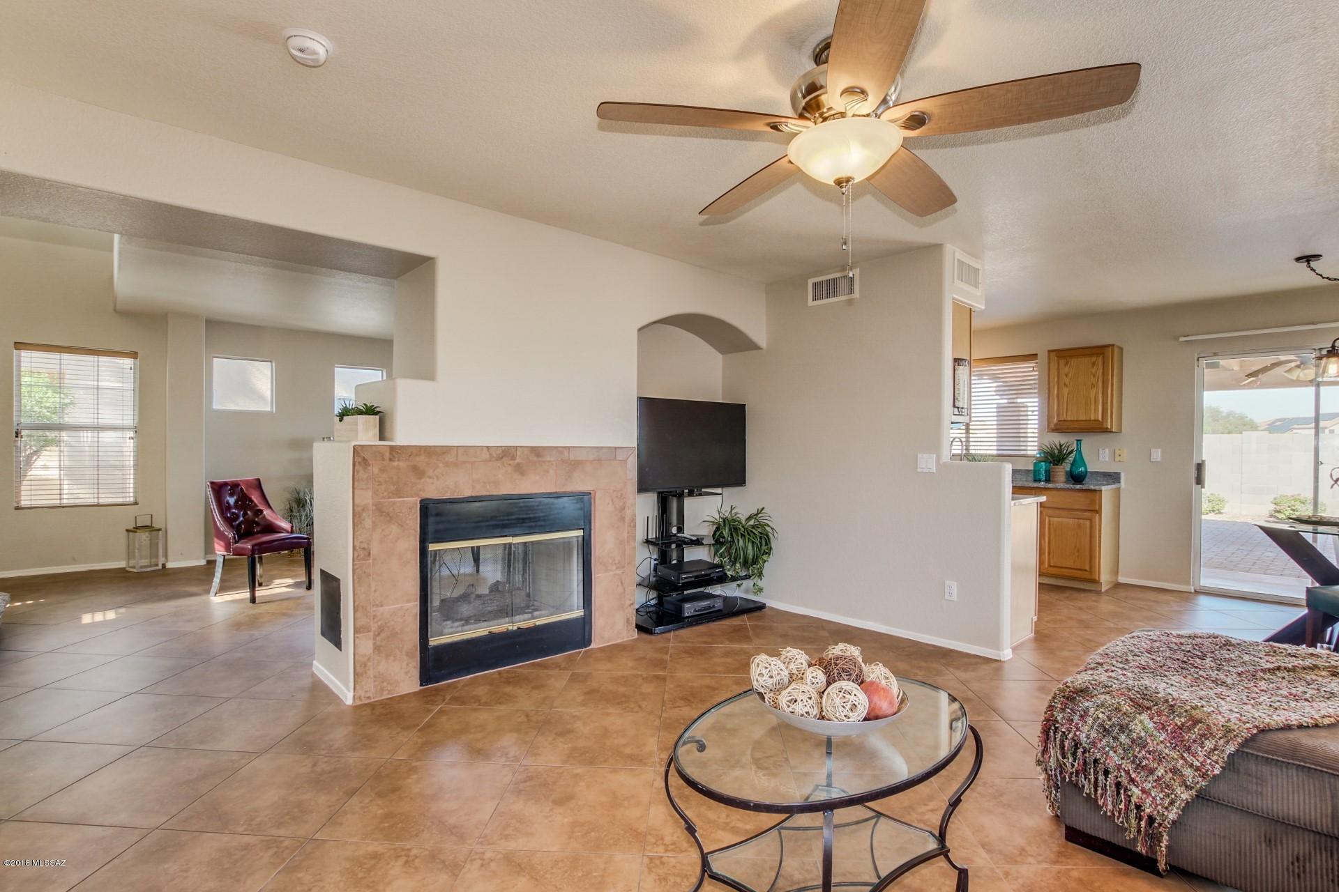 7110 W Hunnington Drive