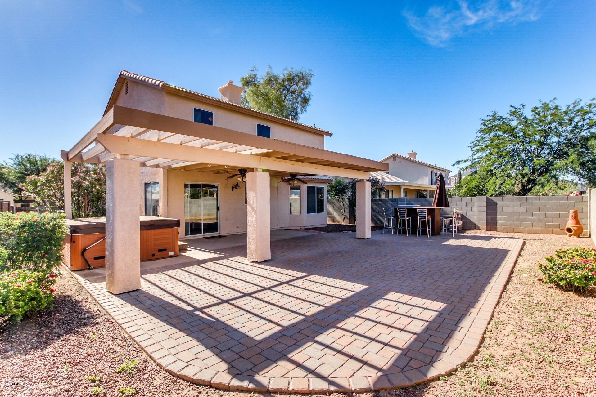 7110 W Hunnington Drive