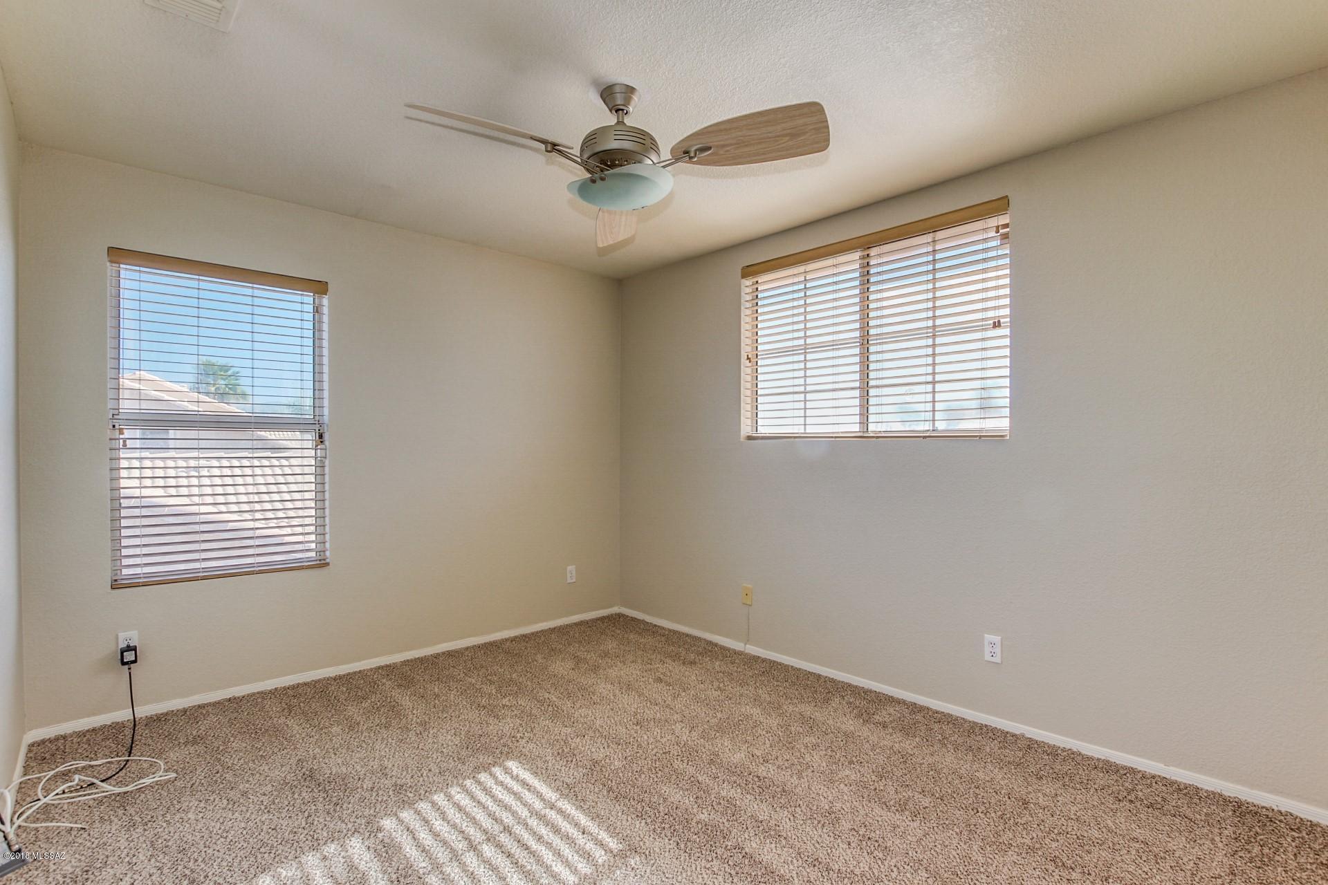 7110 W Hunnington Drive