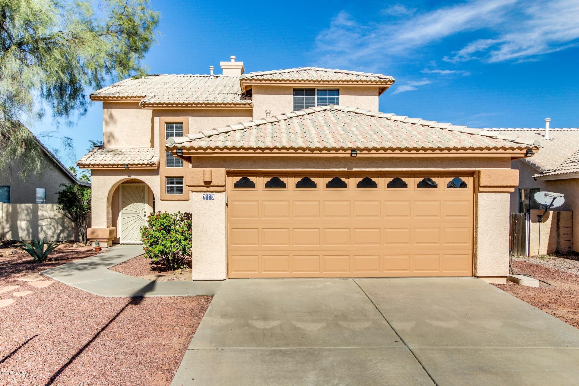 7110 W Hunnington Drive