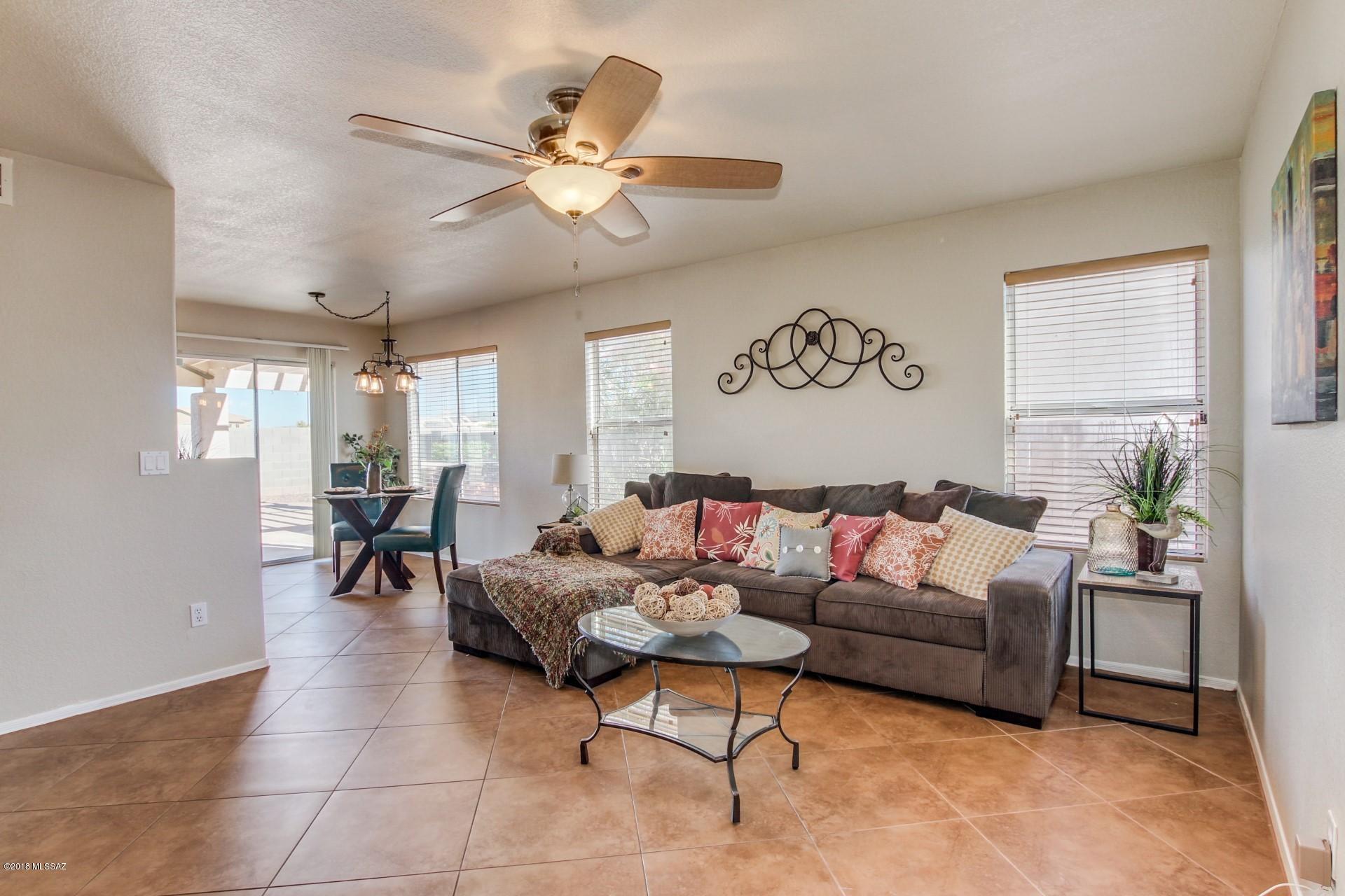 7110 W Hunnington Drive