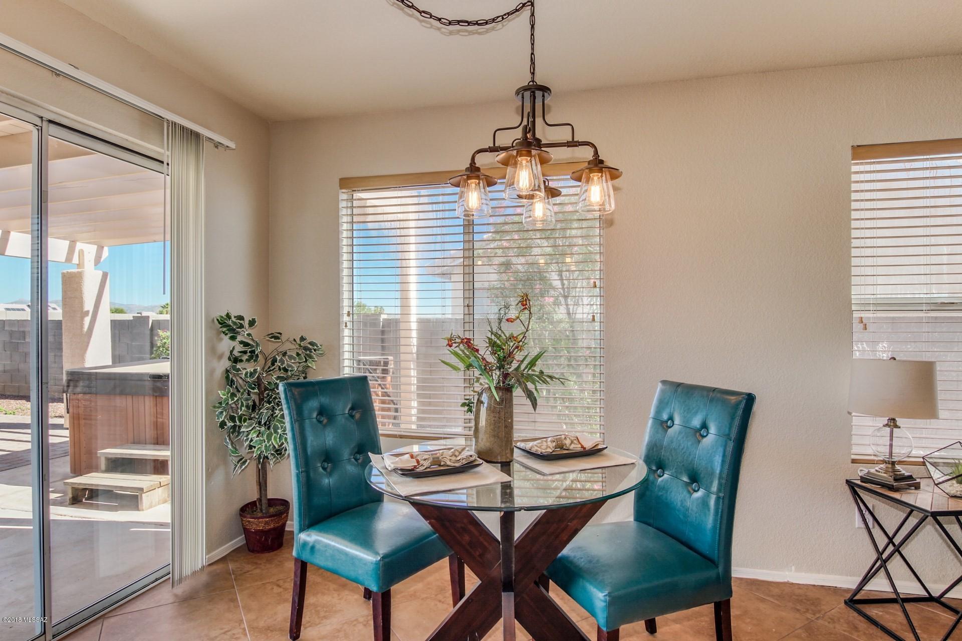 7110 W Hunnington Drive