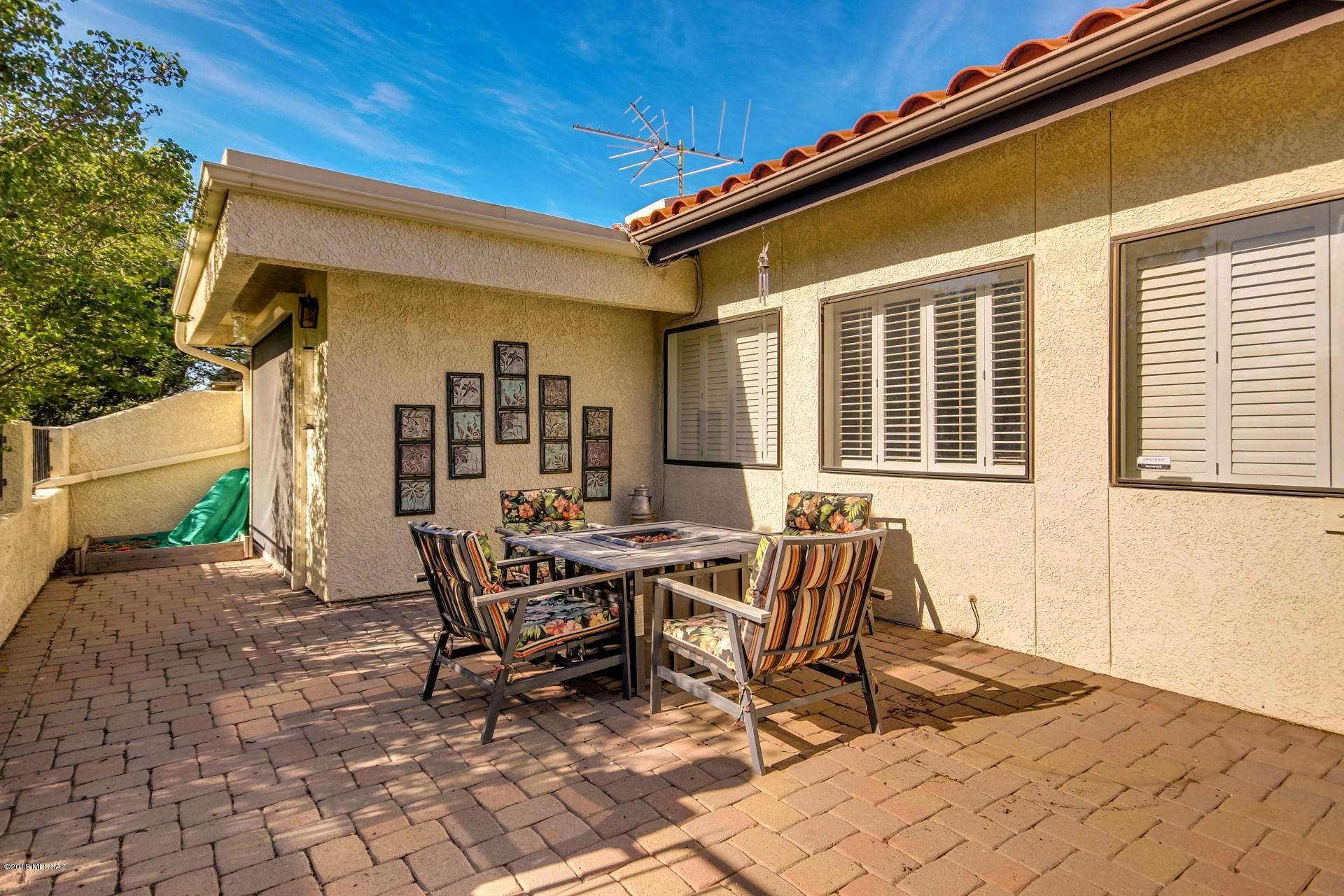 2557 W Old Glory Drive