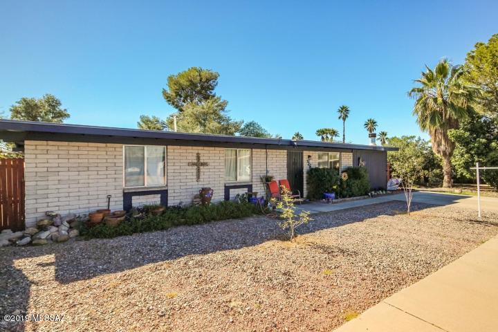 3737 W Cromwell Drive