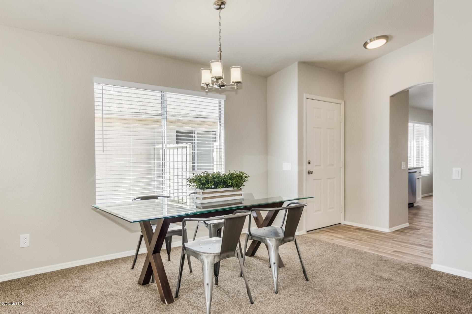 8072 N Wheatfield Drive