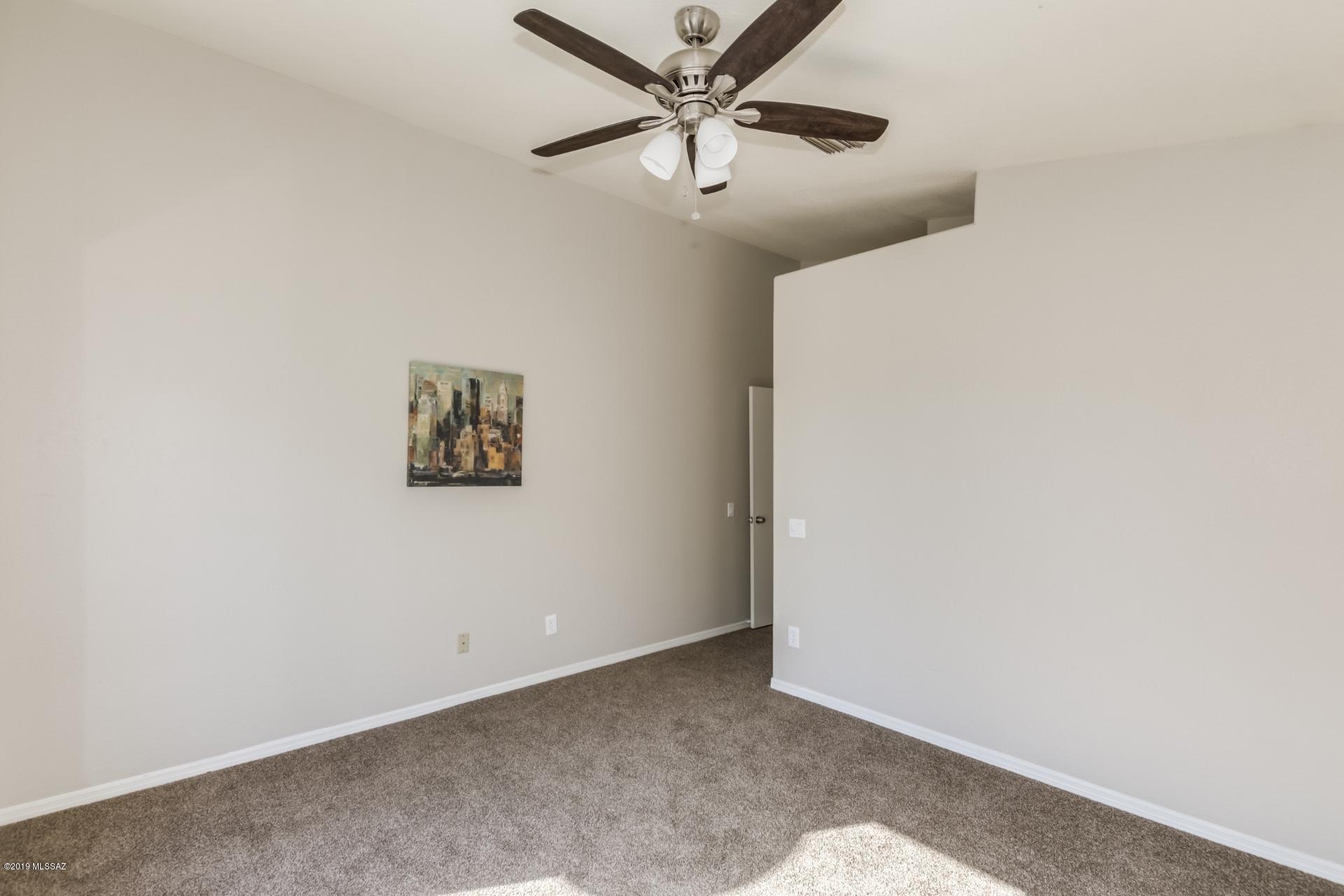 8072 N Wheatfield Drive