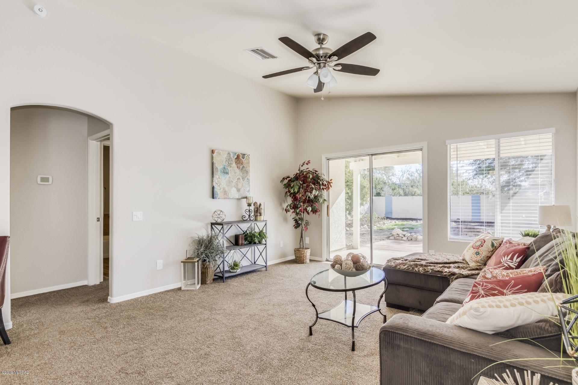 8072 N Wheatfield Drive