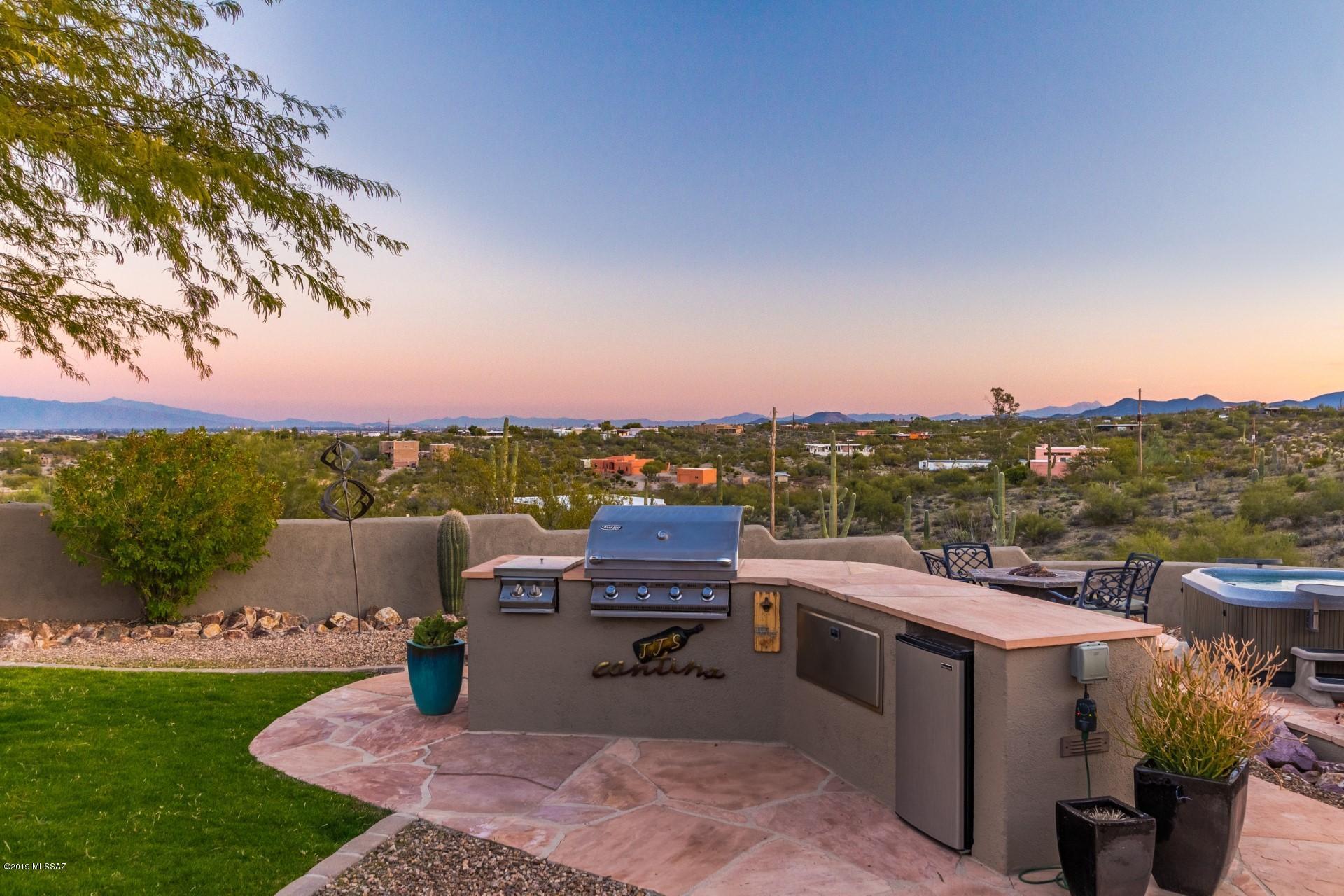 5460 W Black Powder Place