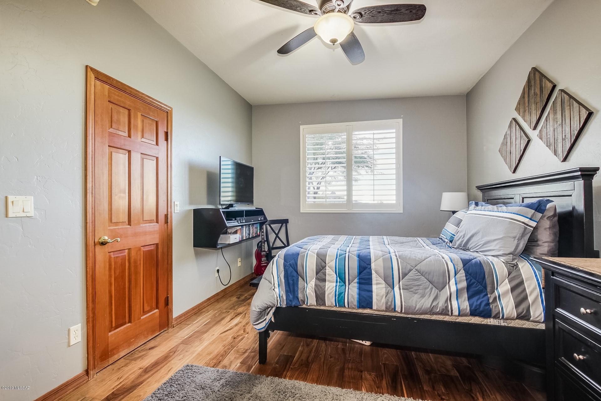 5460 W Black Powder Place