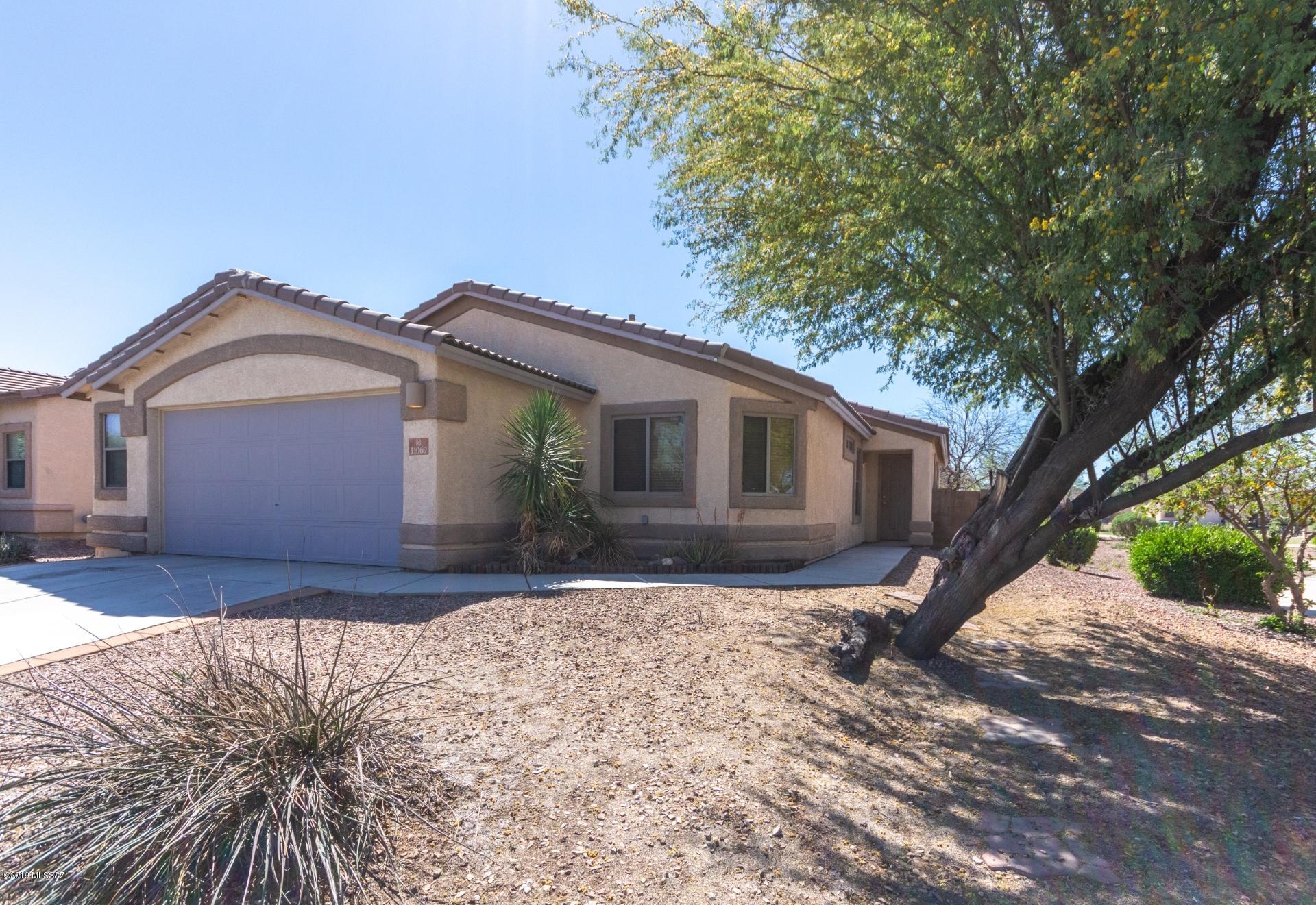 11069 W Golden Willow Drive