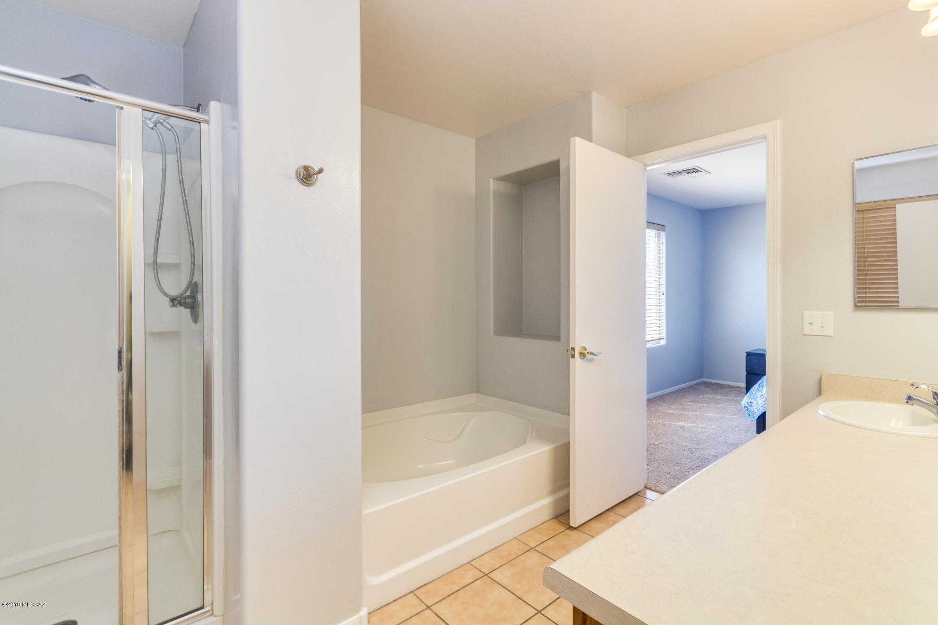 11069 W Golden Willow Drive