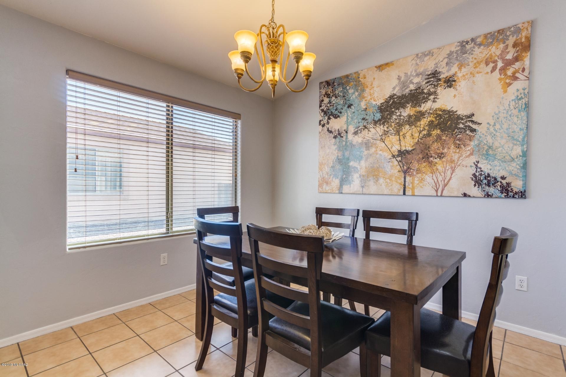 11069 W Golden Willow Drive