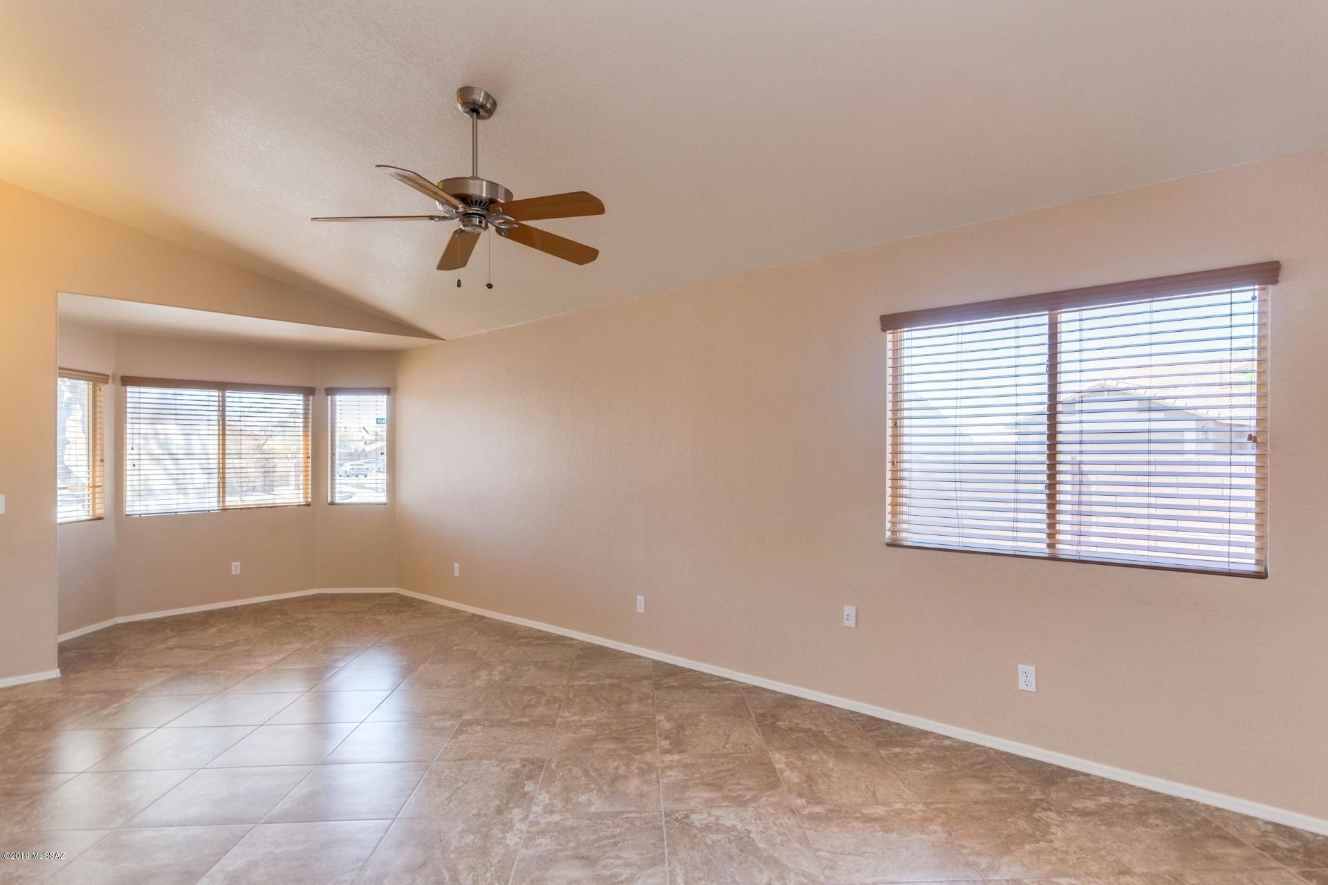 9403 E Marquis Diamond Lane