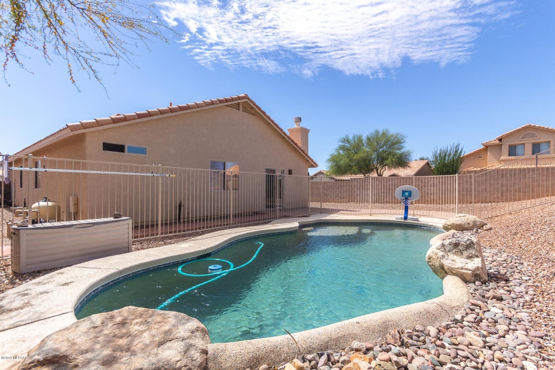 9403 E Marquis Diamond Lane