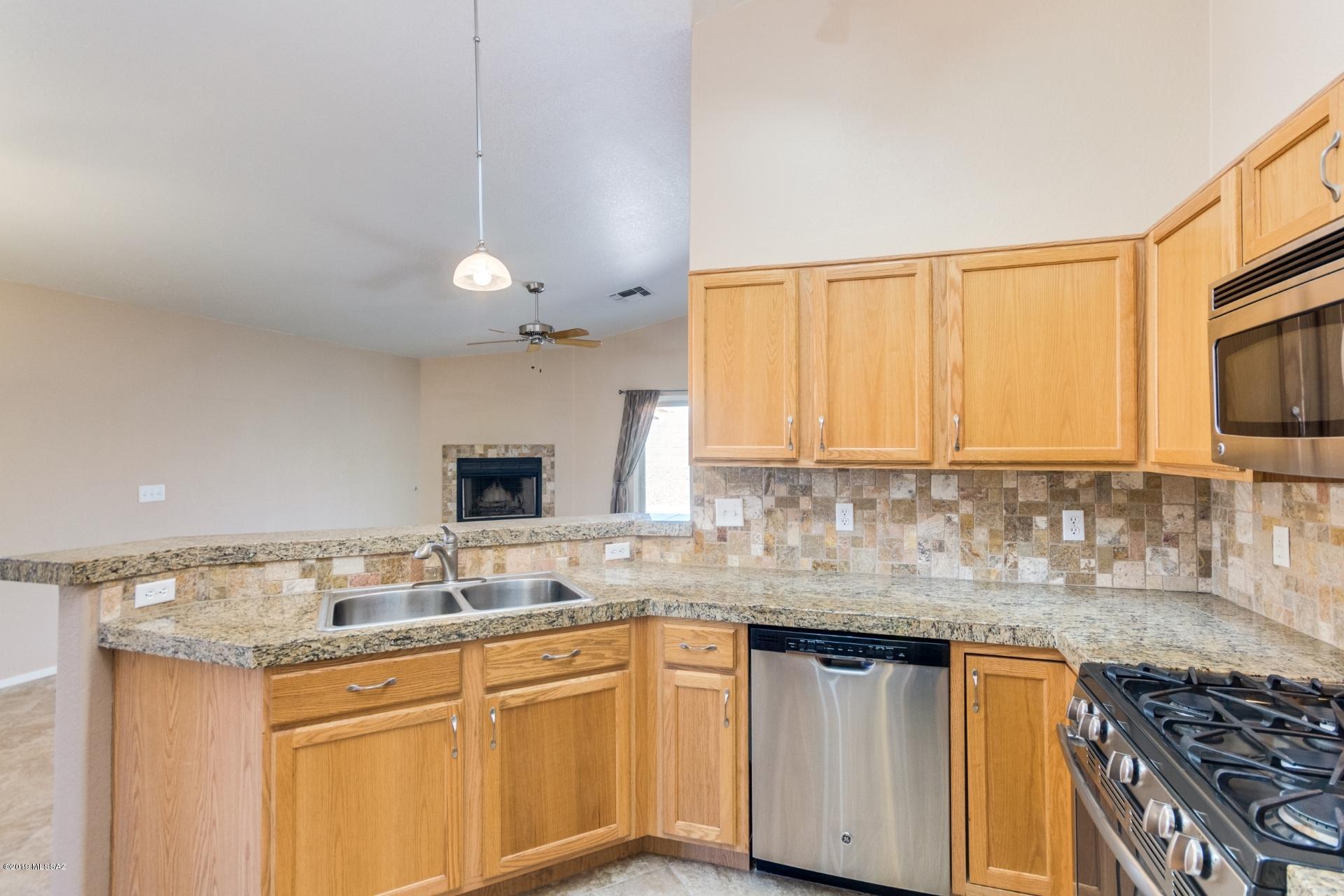 9403 E Marquis Diamond Lane