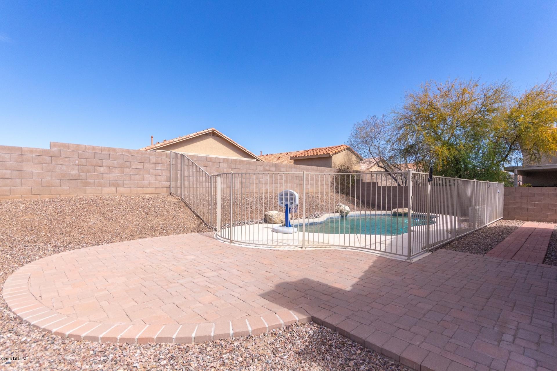 9403 E Marquis Diamond Lane