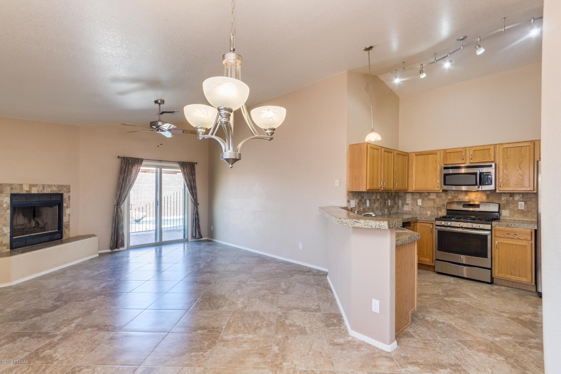 9403 E Marquis Diamond Lane