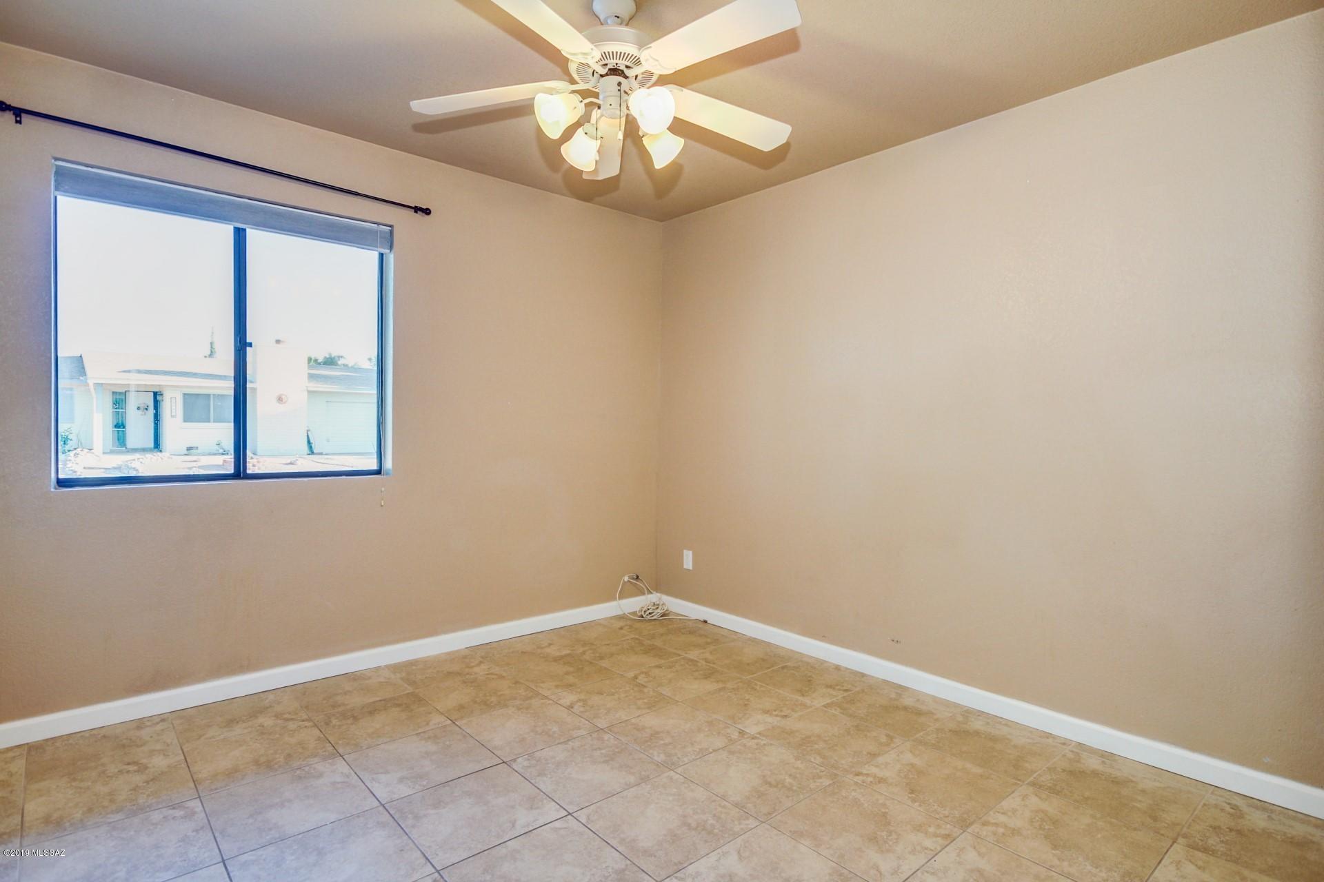 8541 E Desert Aire Street