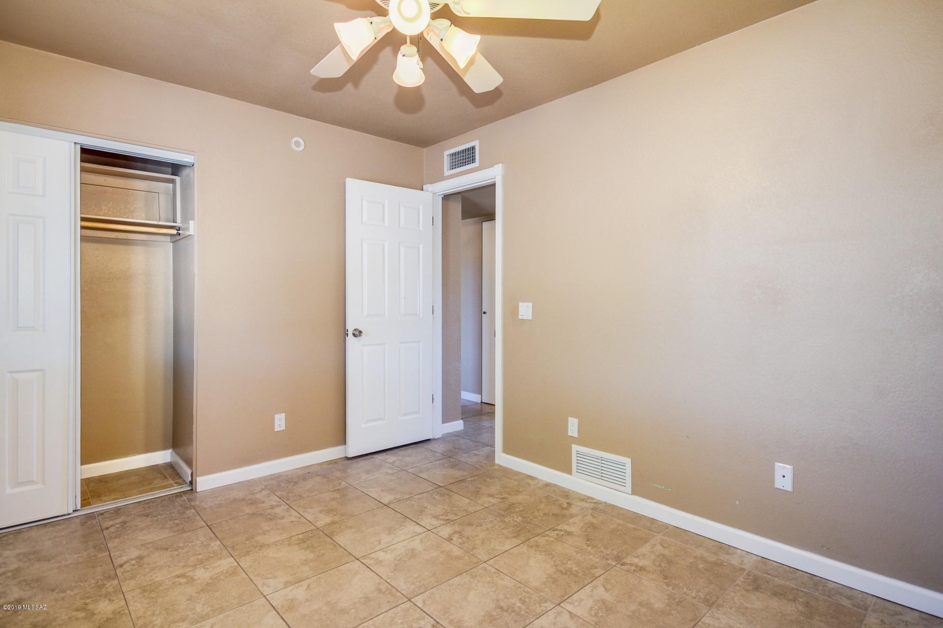 8541 E Desert Aire Street