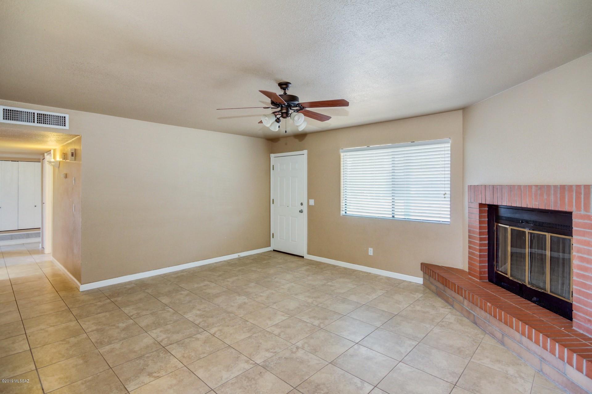 8541 E Desert Aire Street