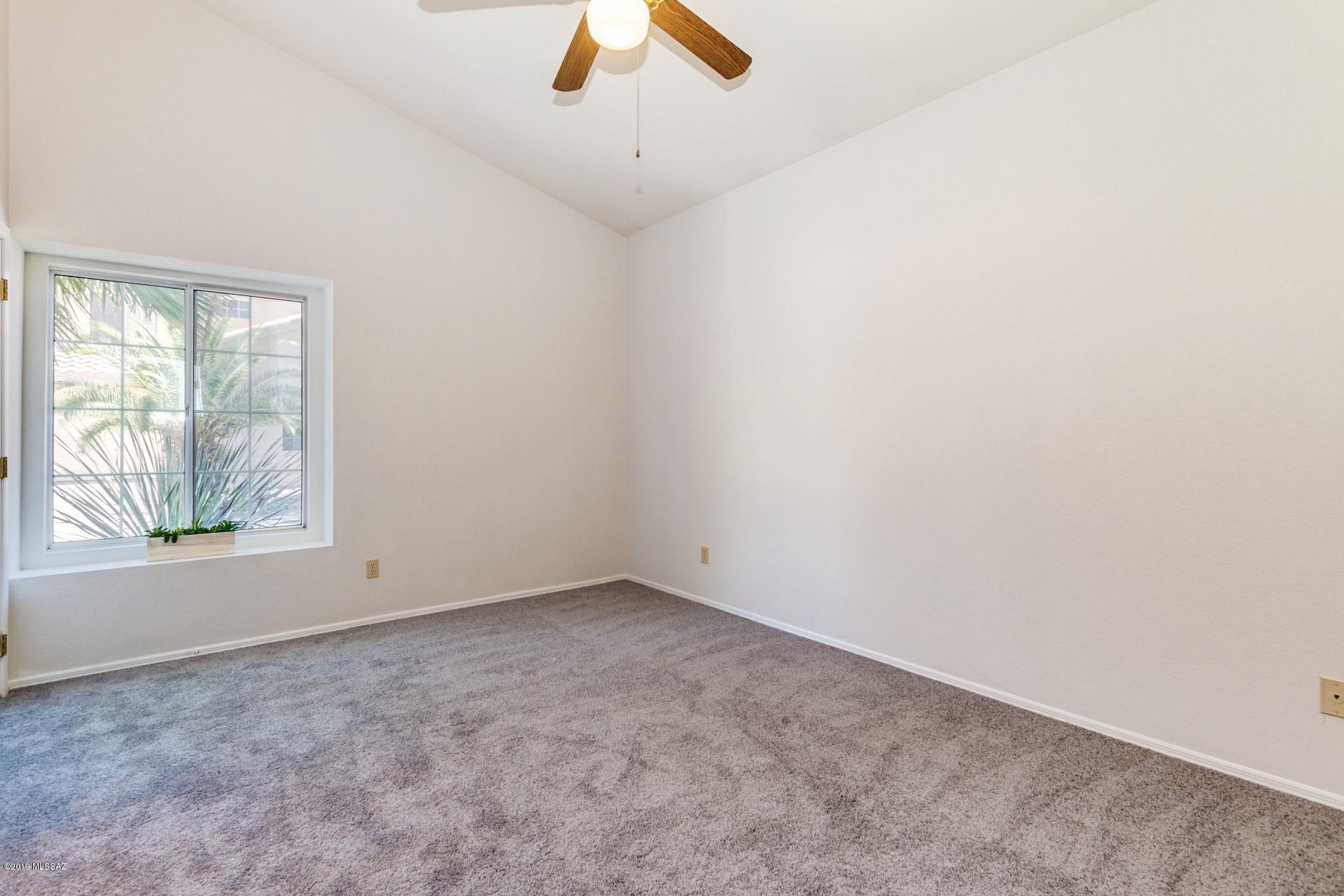 3751 W Redfield Lane