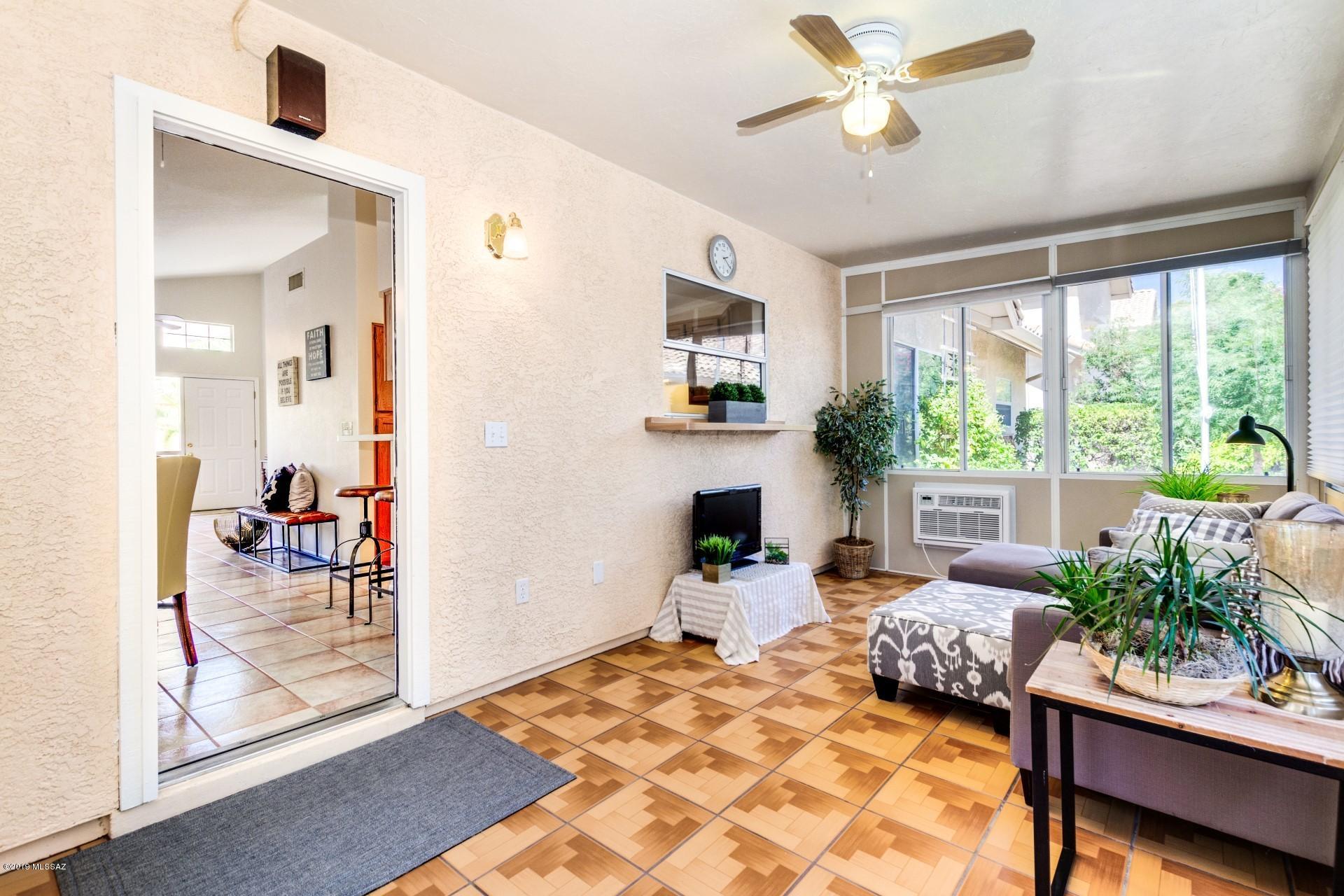 3751 W Redfield Lane