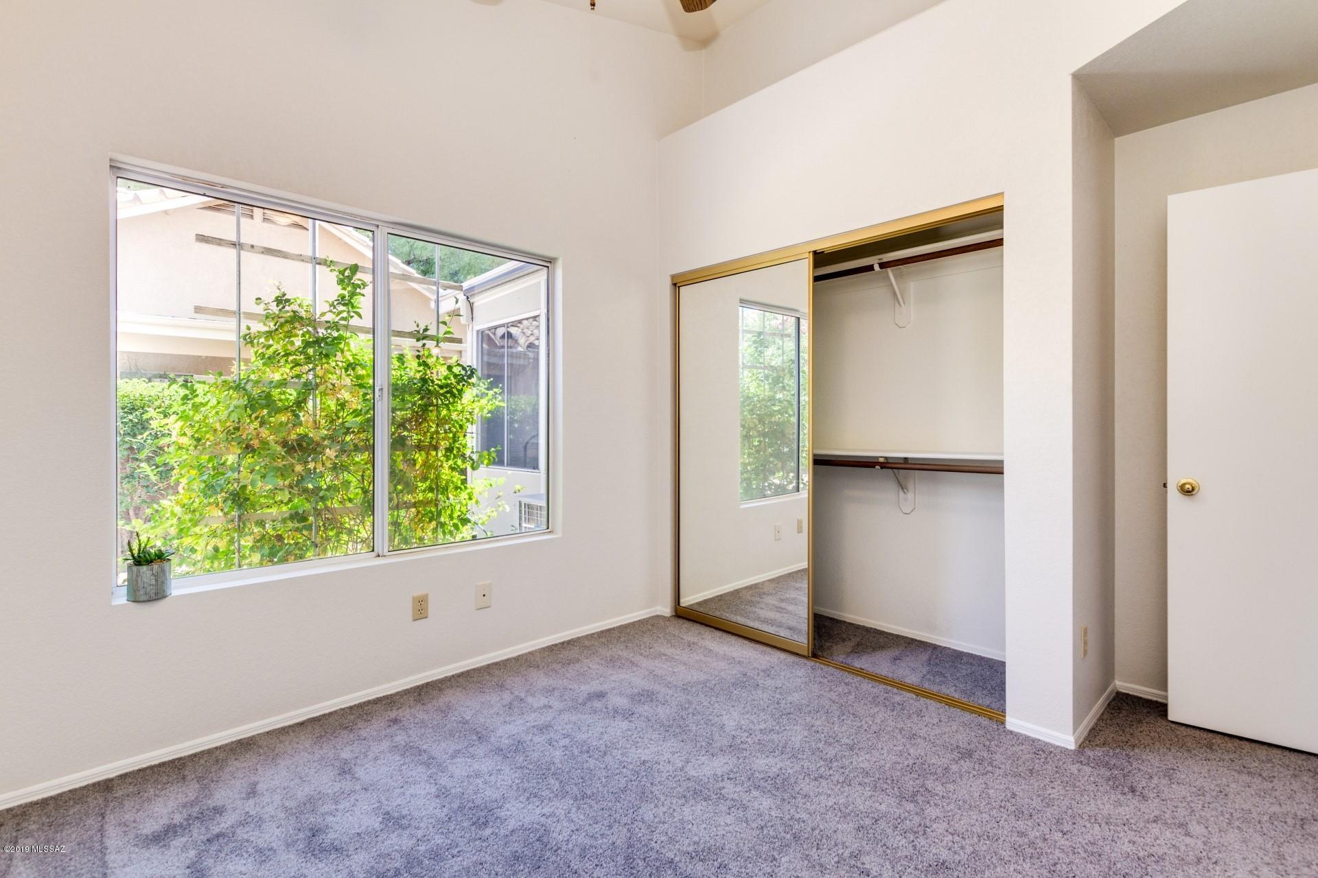 3751 W Redfield Lane