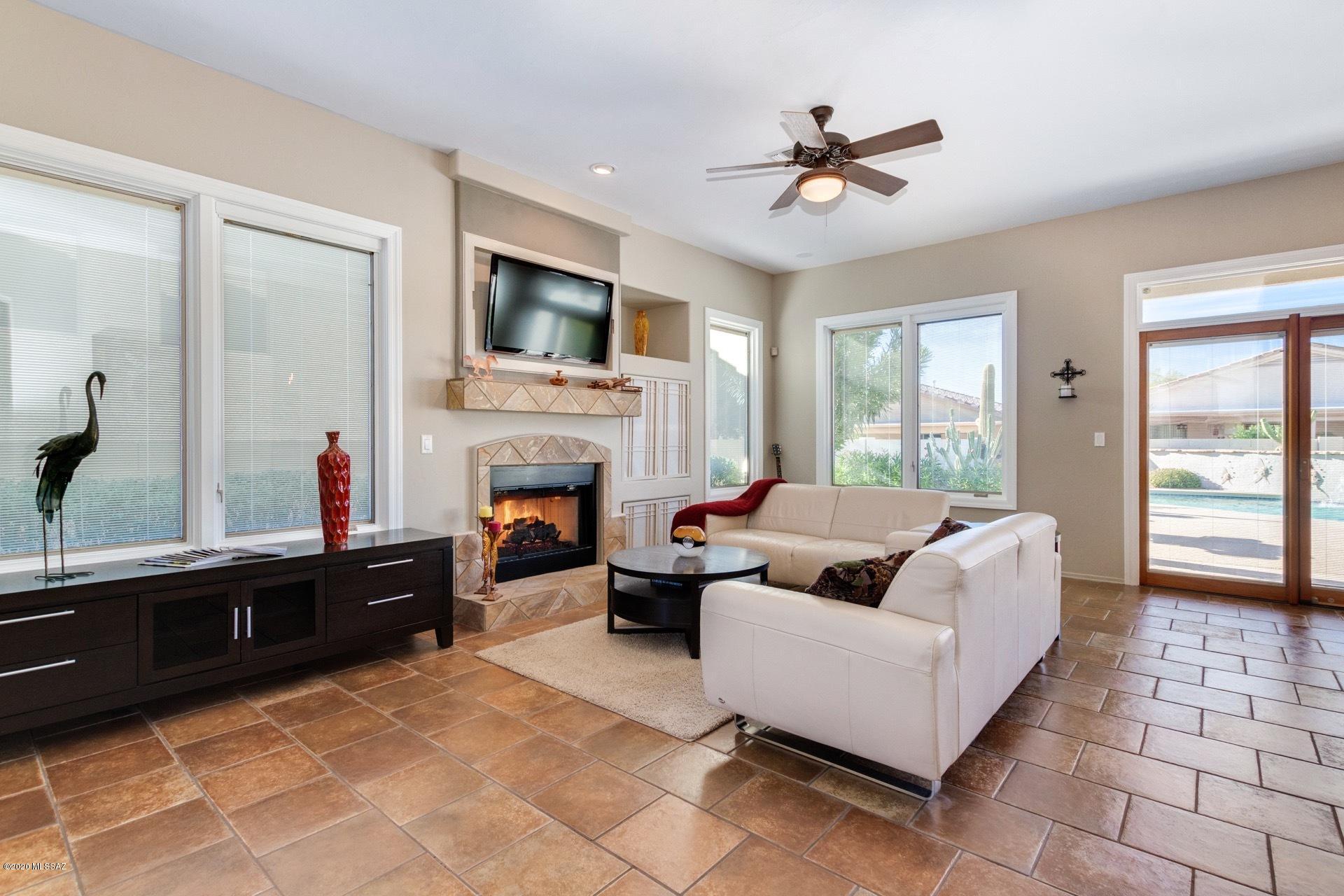 173 W Red Pepper Place