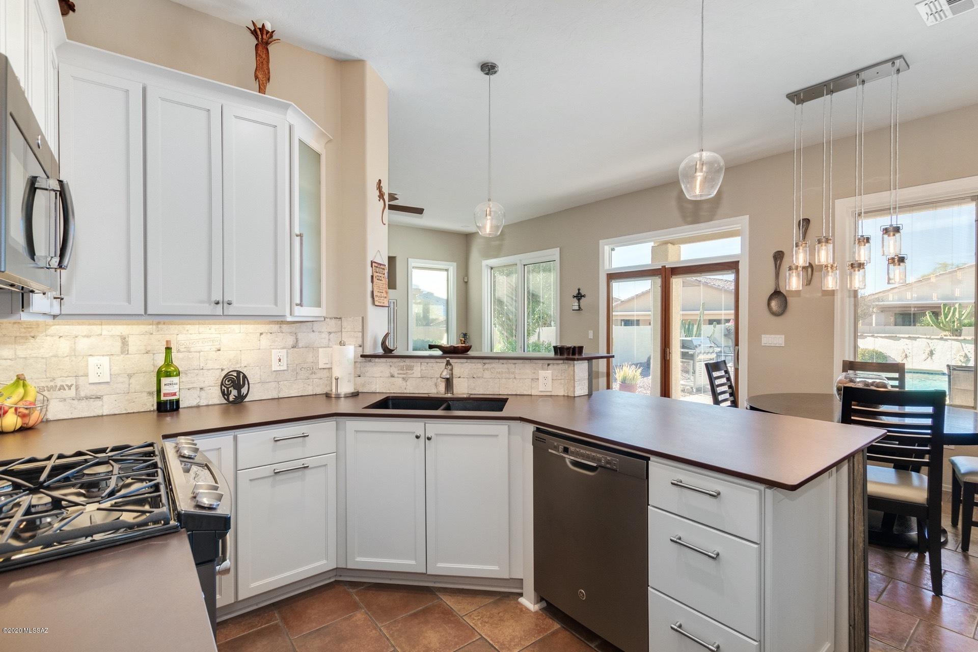 173 W Red Pepper Place