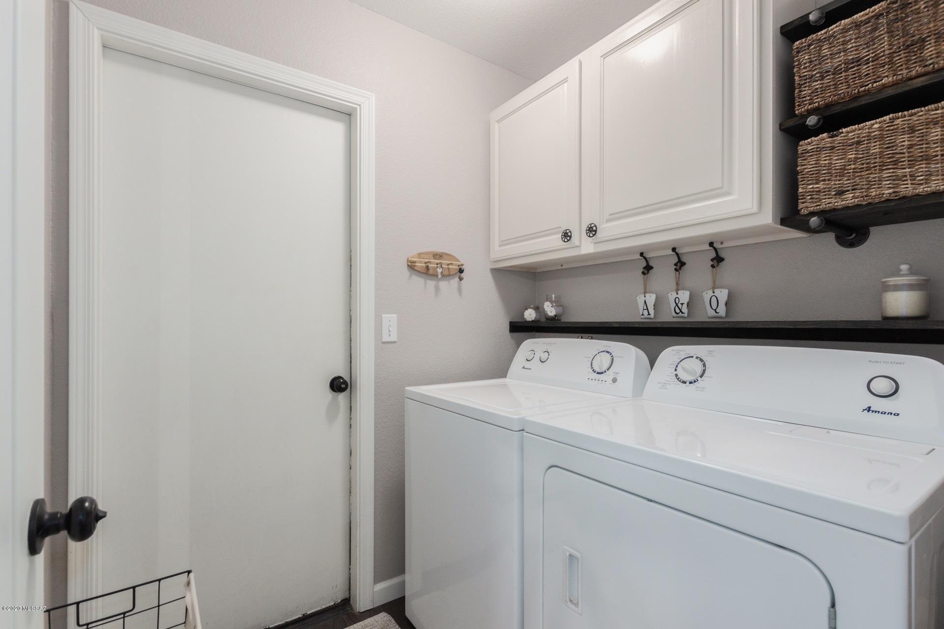 3736 W Sunglade Drive