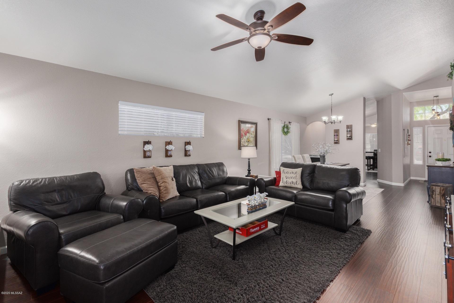 3736 W Sunglade Drive