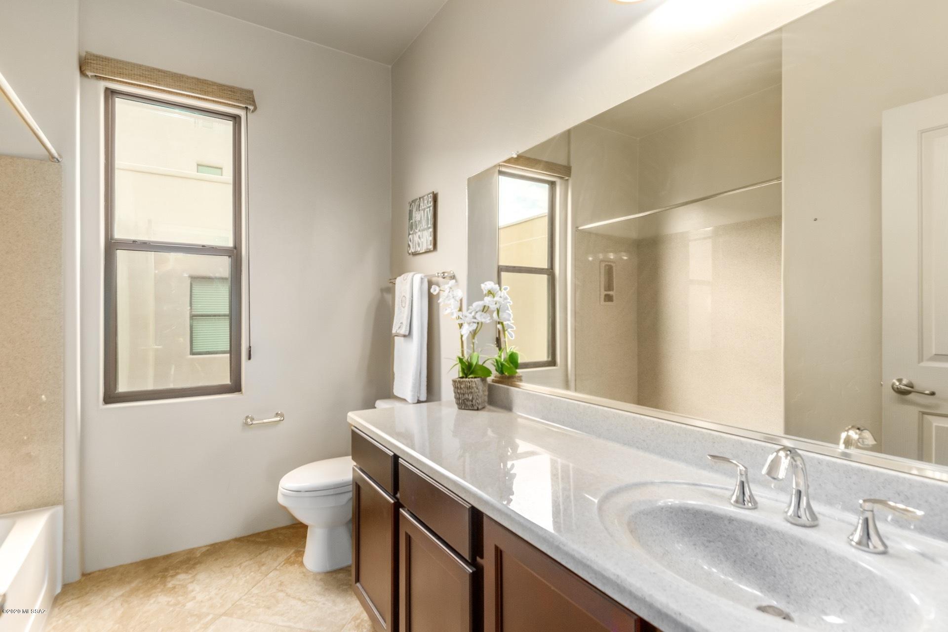 301 E Calderwood Road