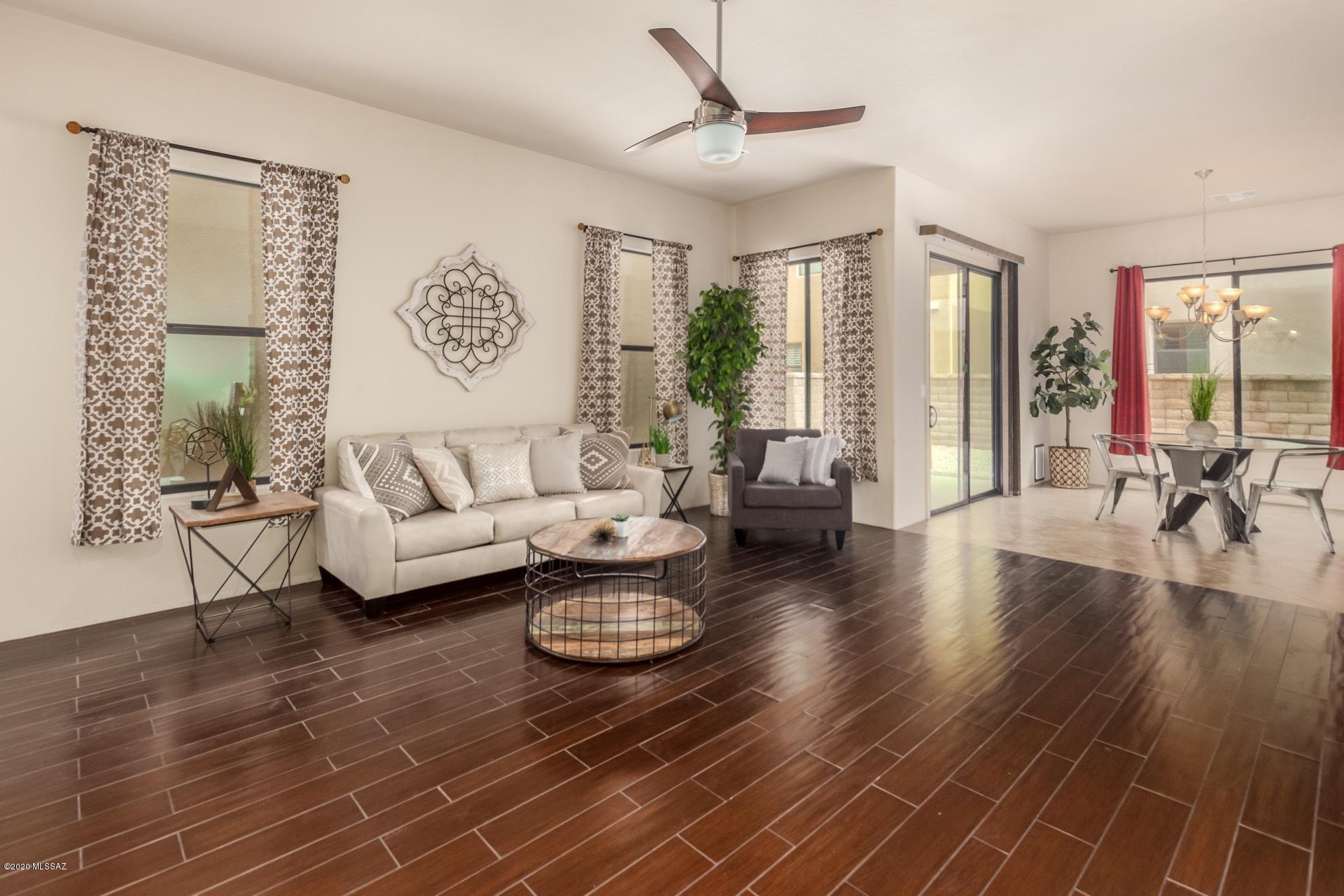 301 E Calderwood Road