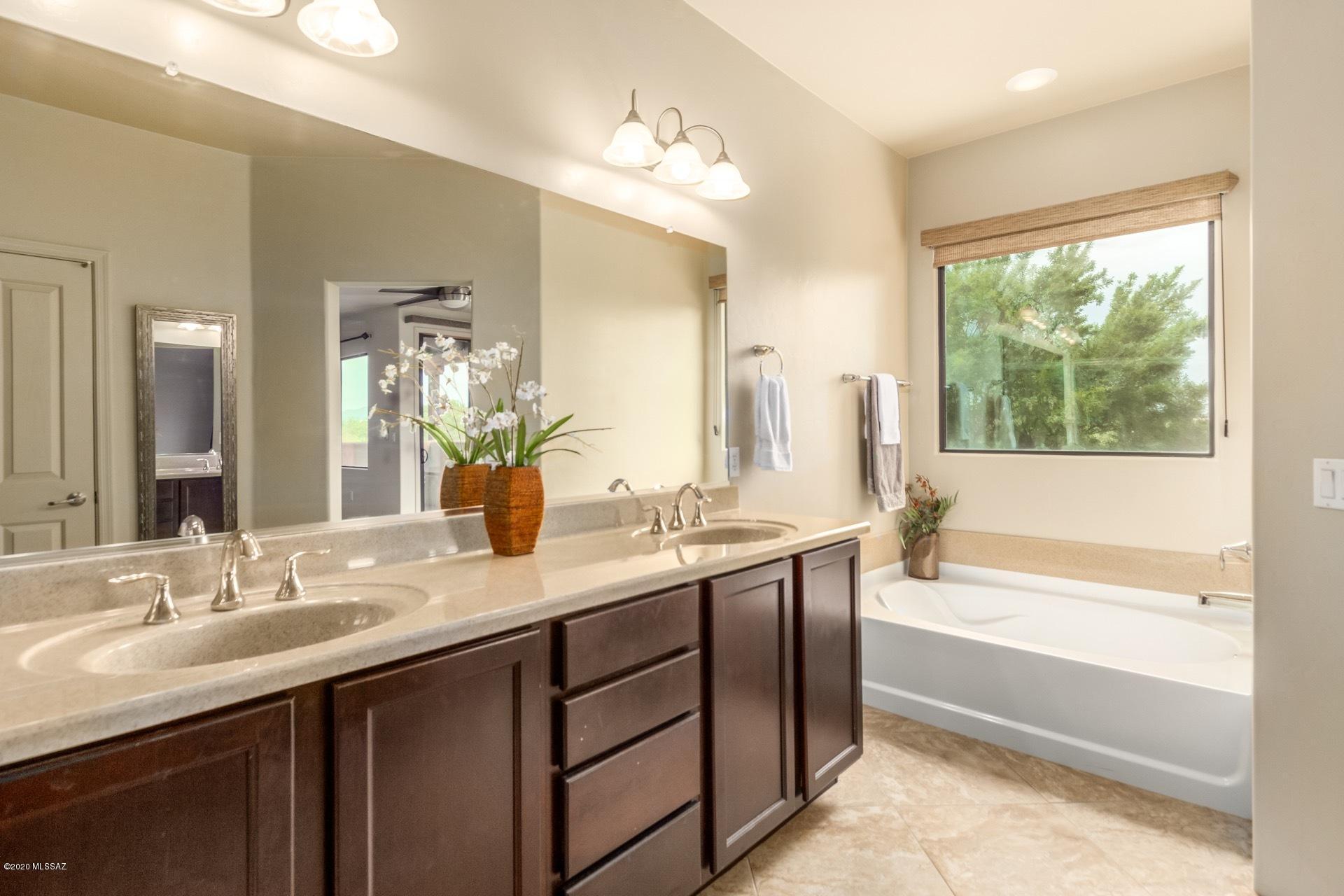 301 E Calderwood Road