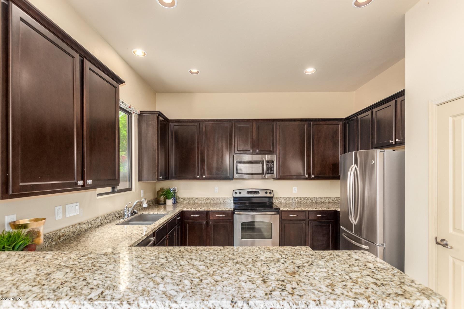 301 E Calderwood Road