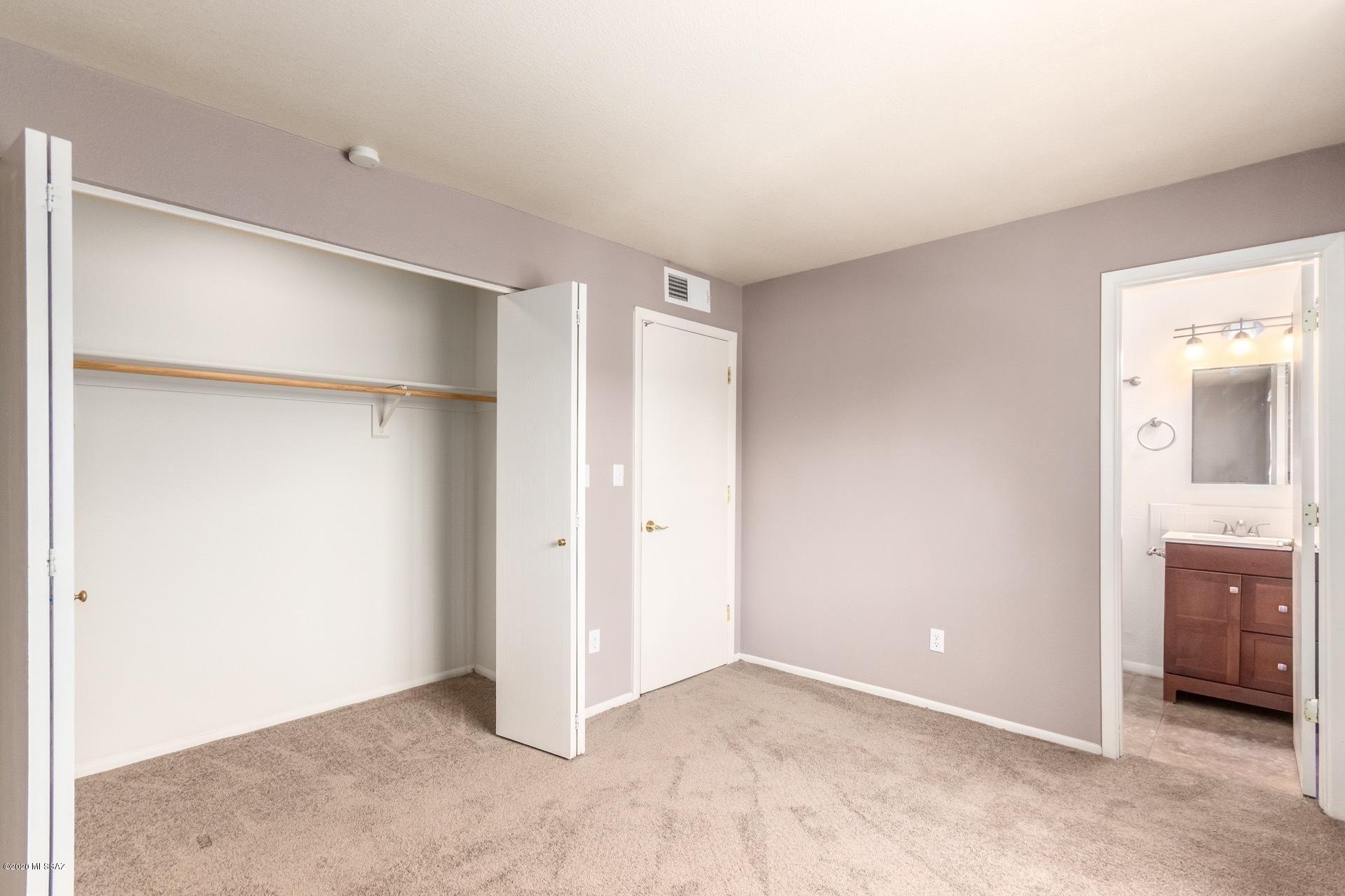 6642 S San Fernando Road