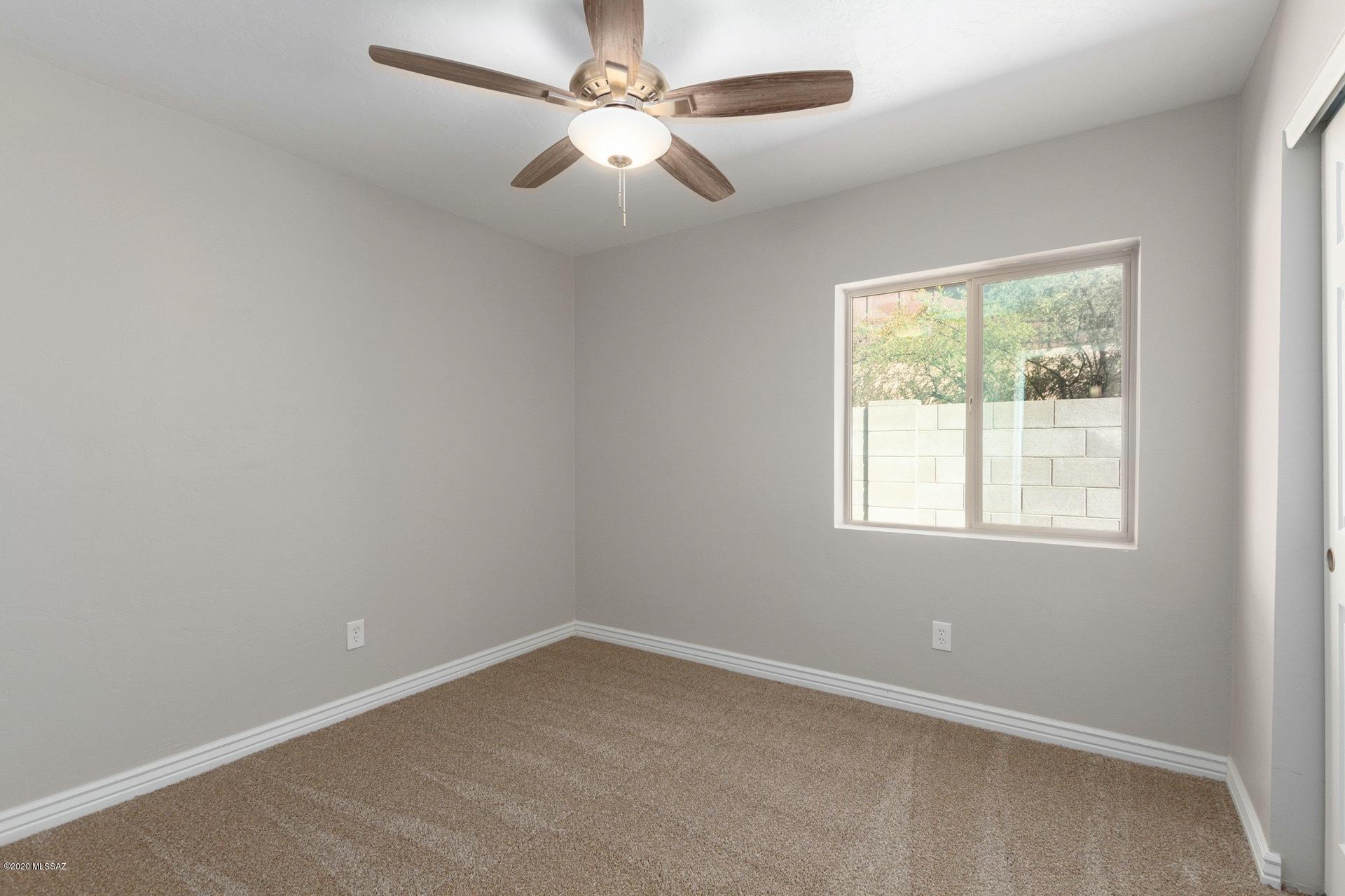 7600 E Dos Mujeres Road