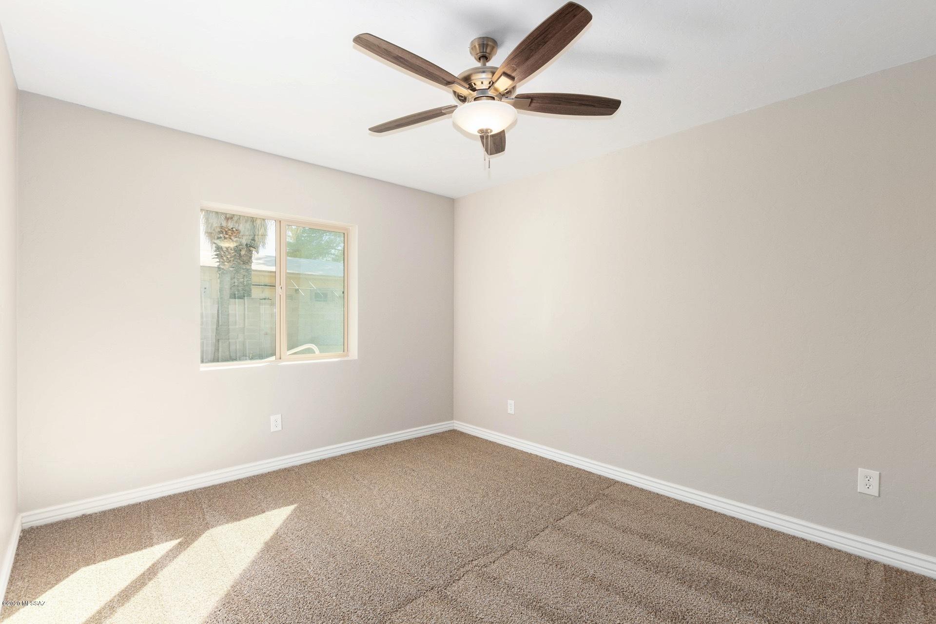 7600 E Dos Mujeres Road