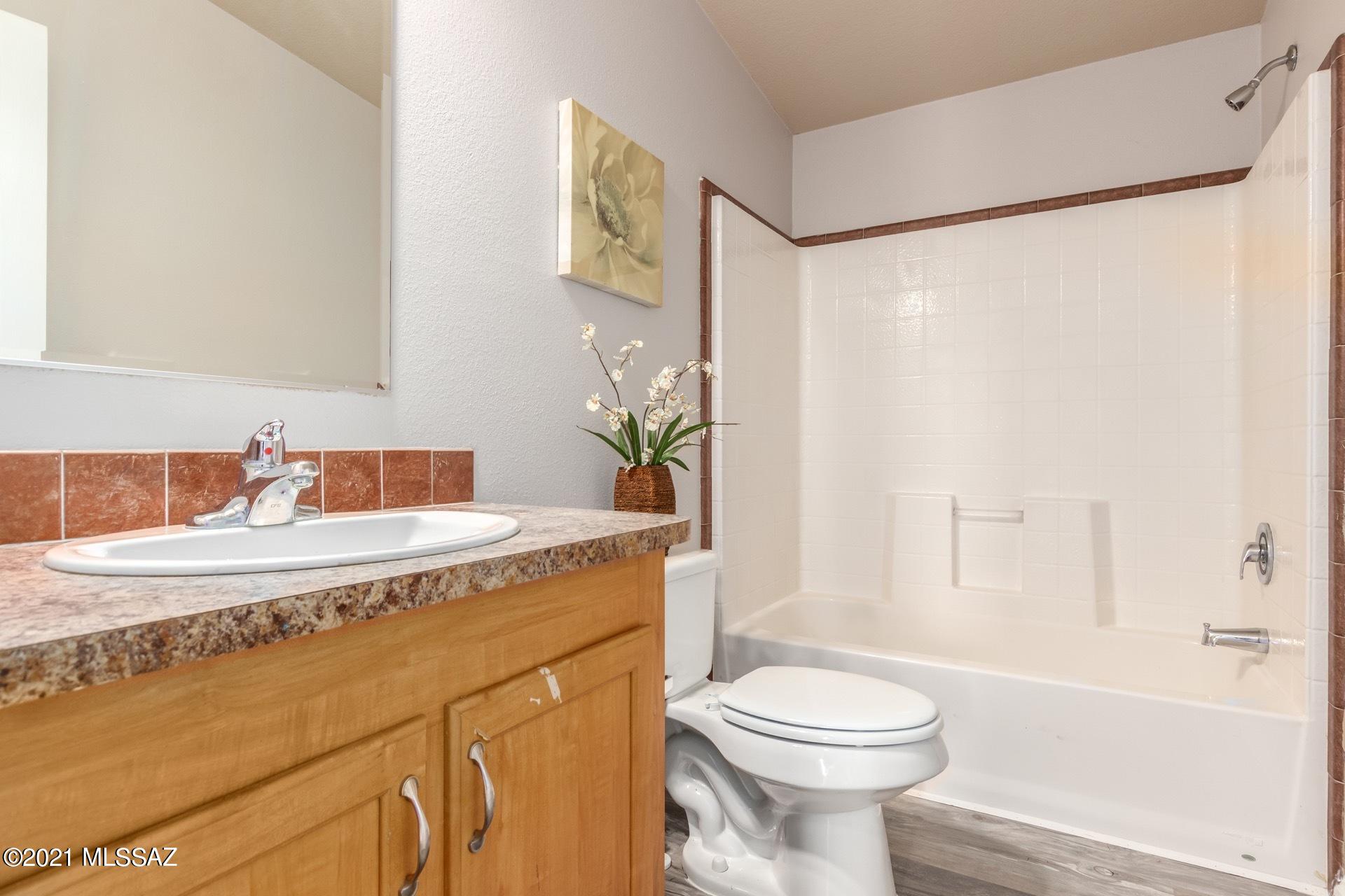 8921 W Safford Street