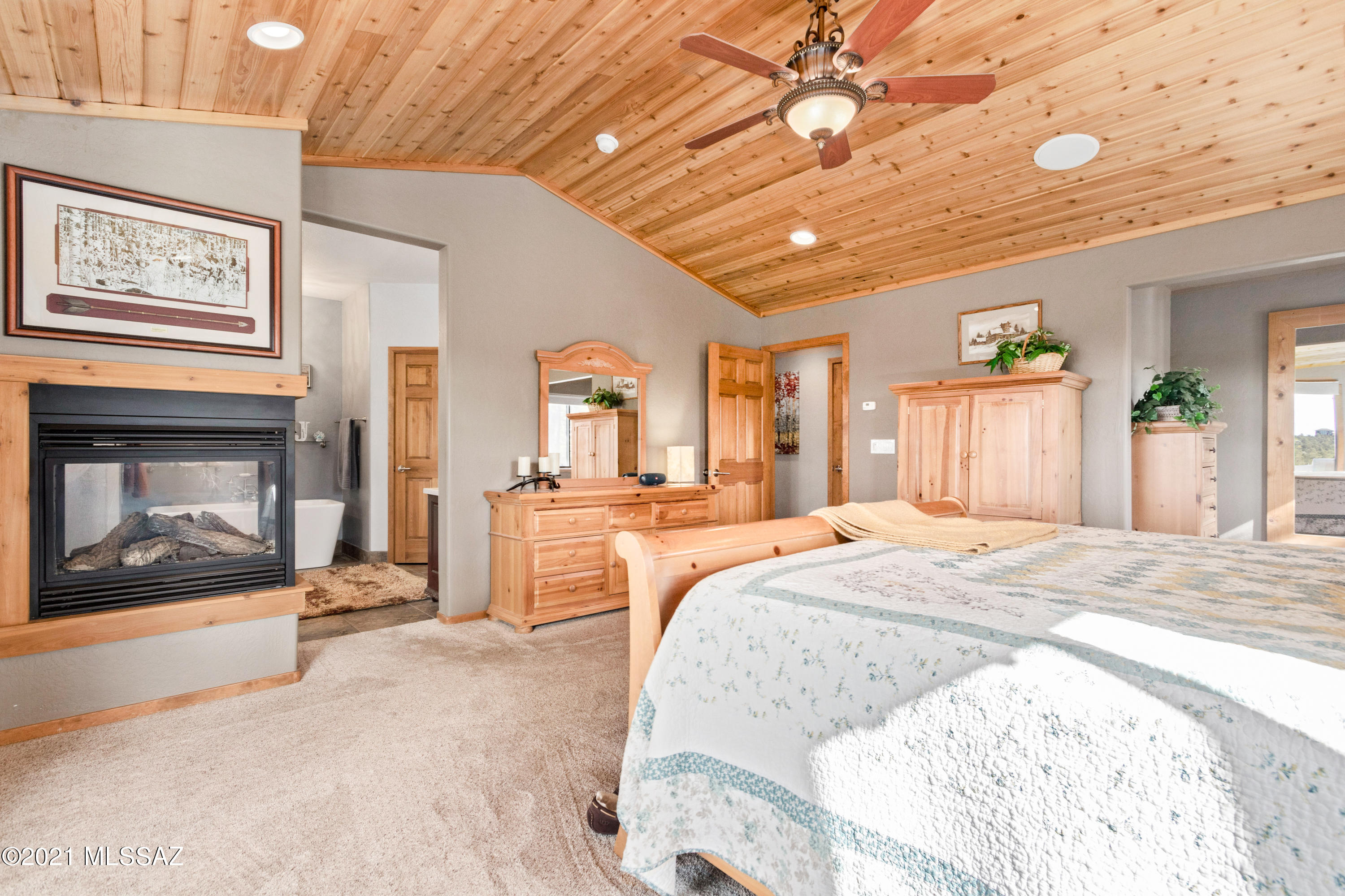 1780 S Twin Peak Trail