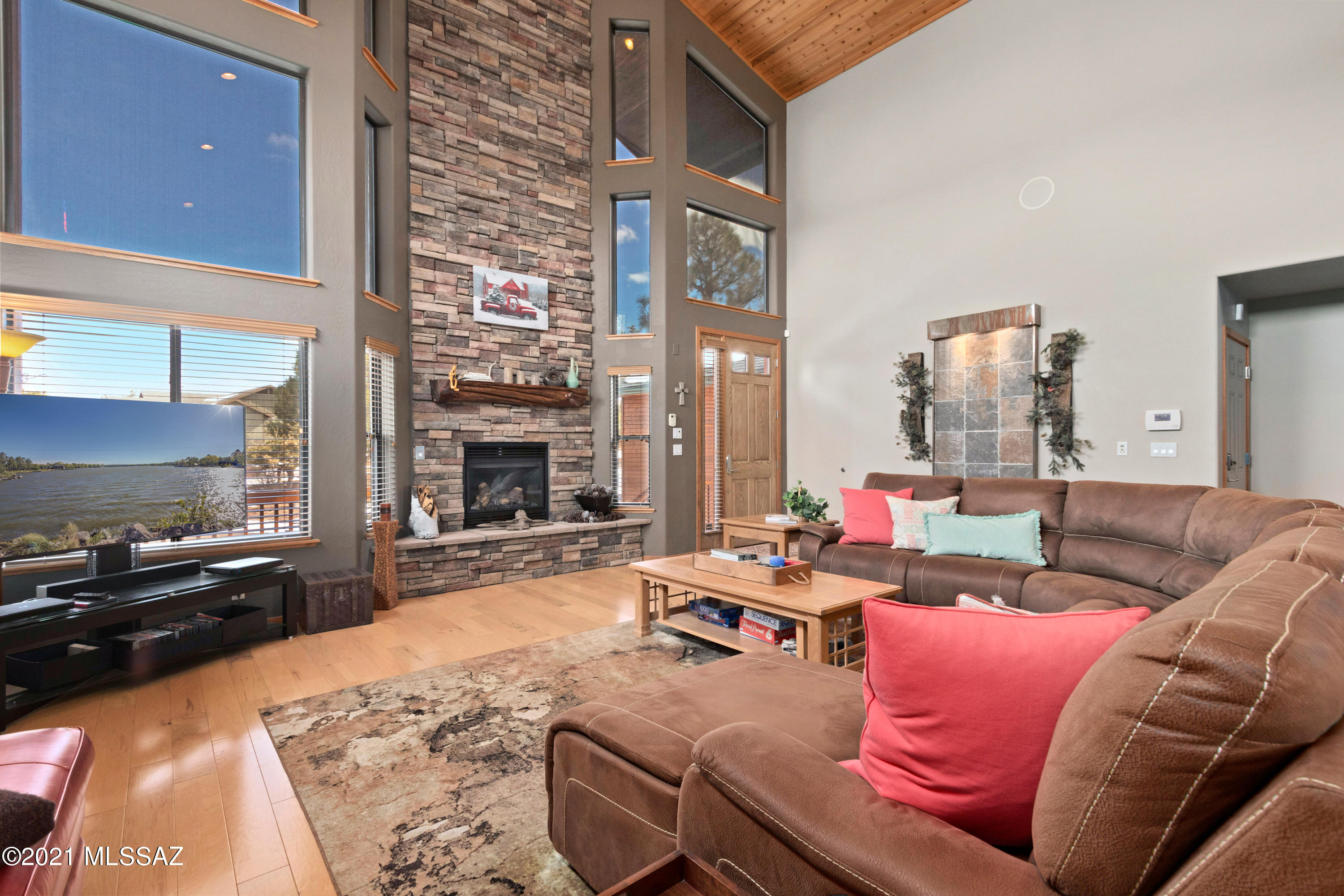 1780 S Twin Peak Trail