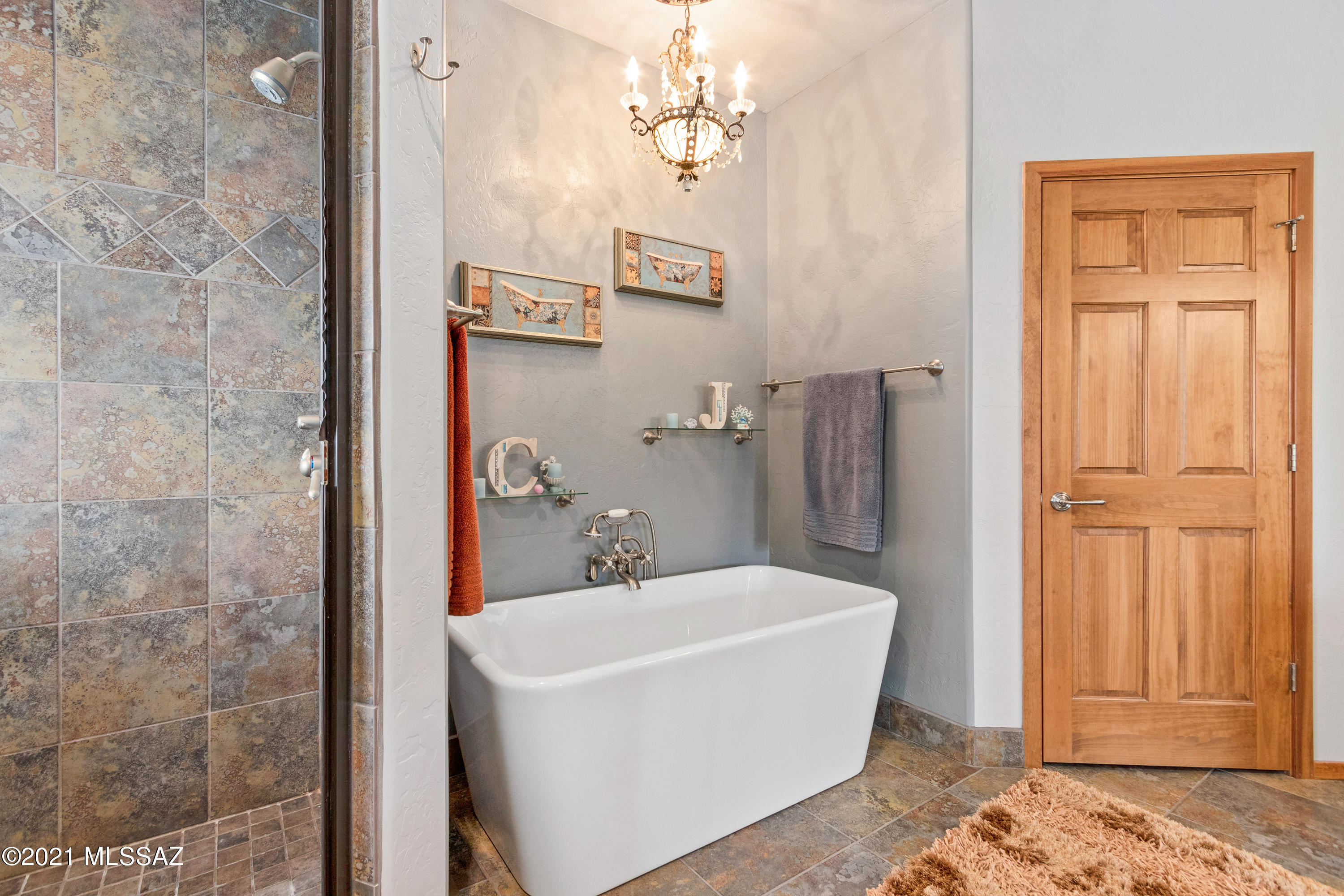 1780 S Twin Peak Trail