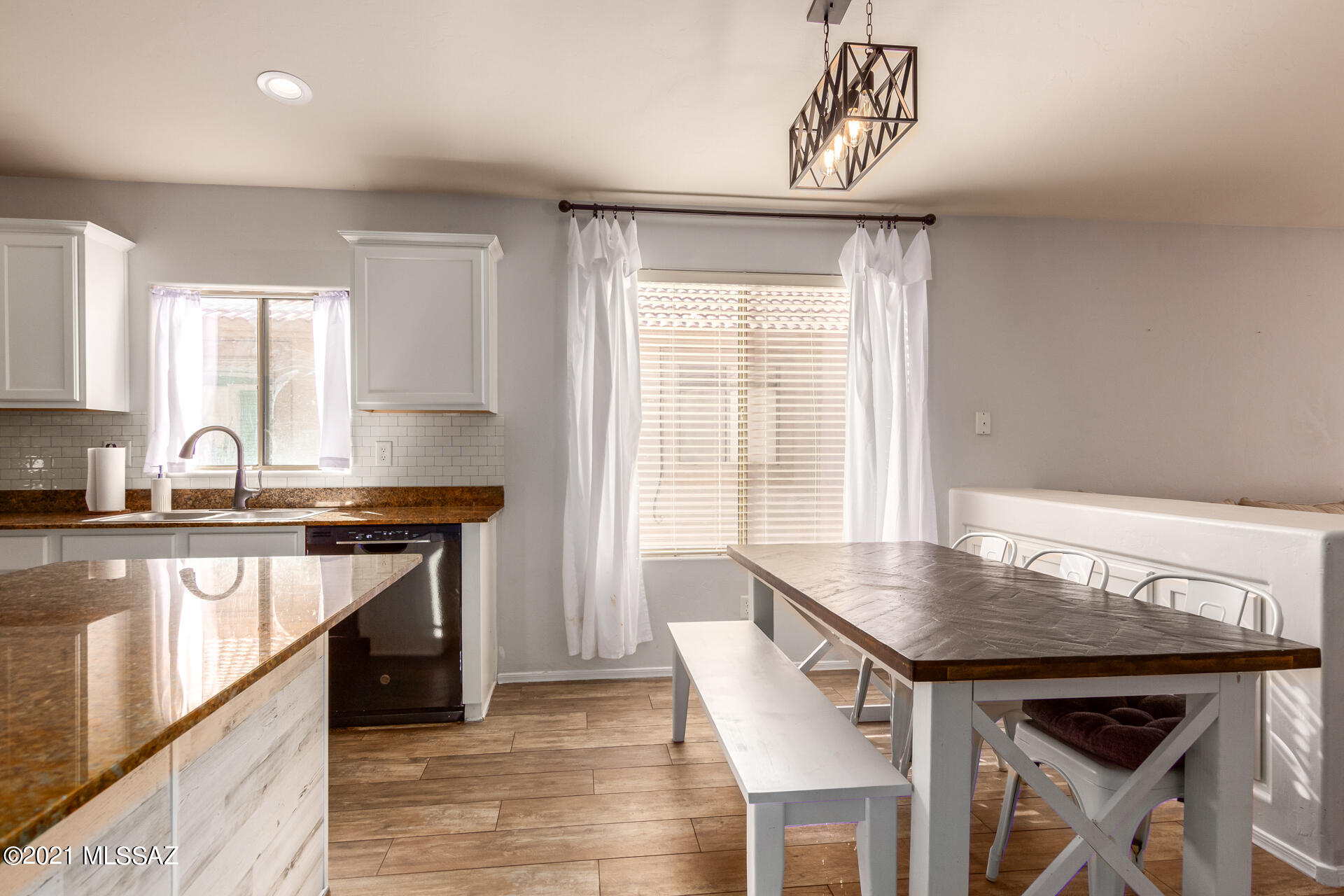 5466 W Dove Mountain Park Road