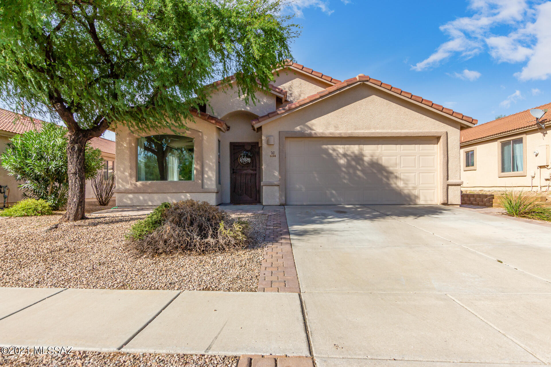 5466 W Dove Mountain Park Road