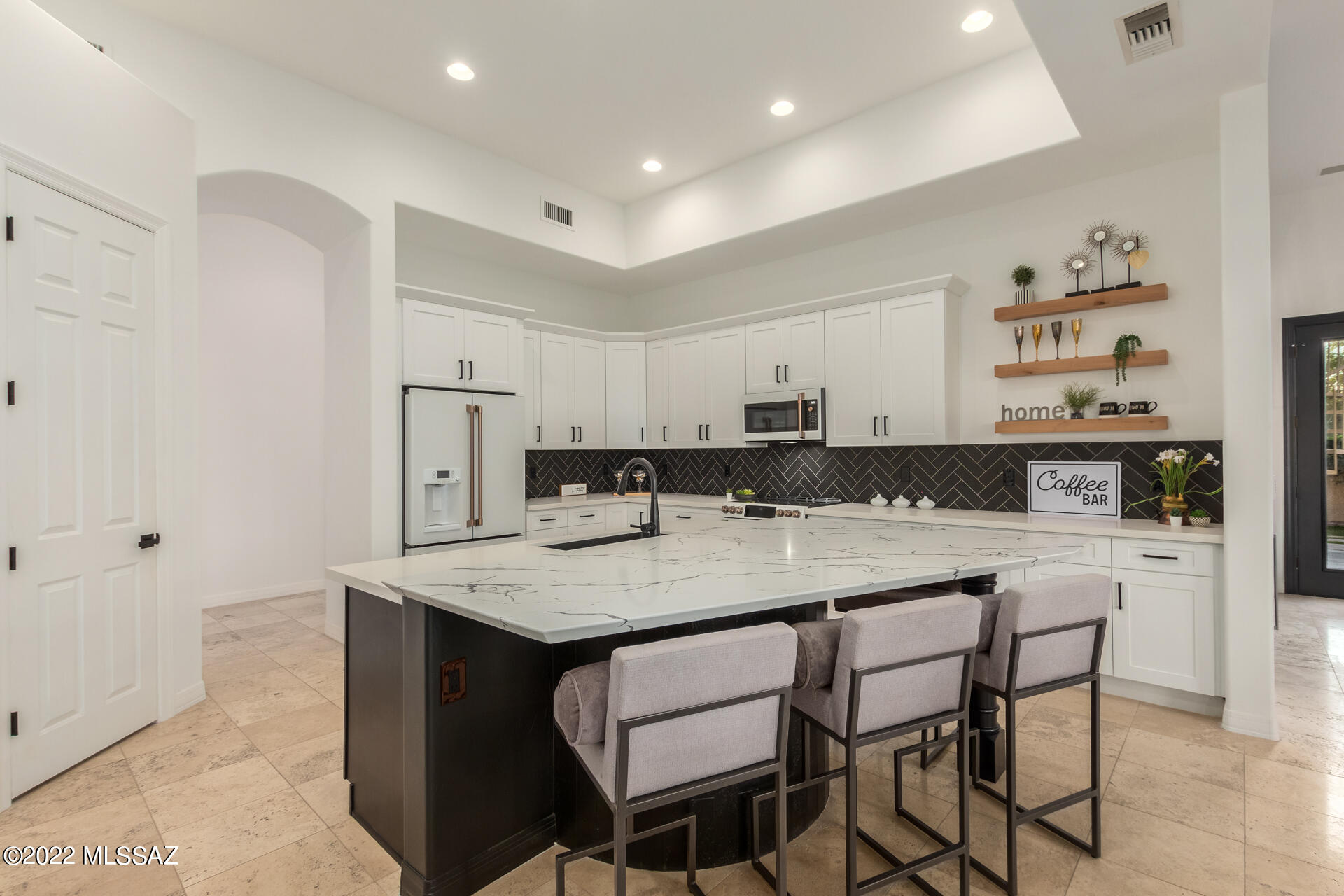 8540 E Mcdowell Road Unit: 123